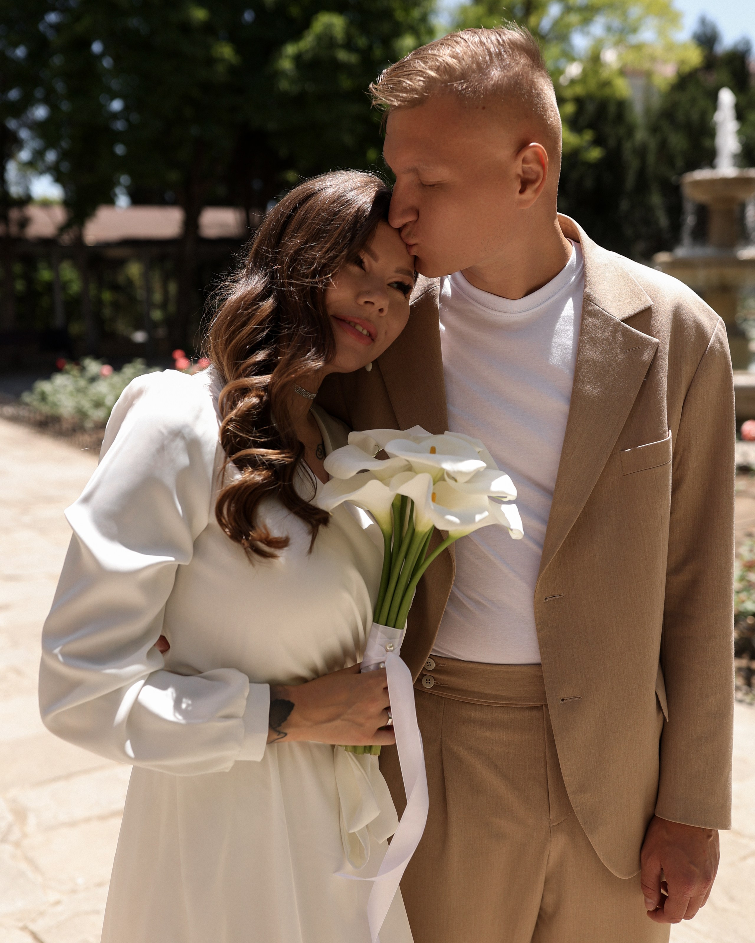 Роспись и прогулка в старом Херсонесе. Фотограф в Севастополе и Крыму Артем Волобуев