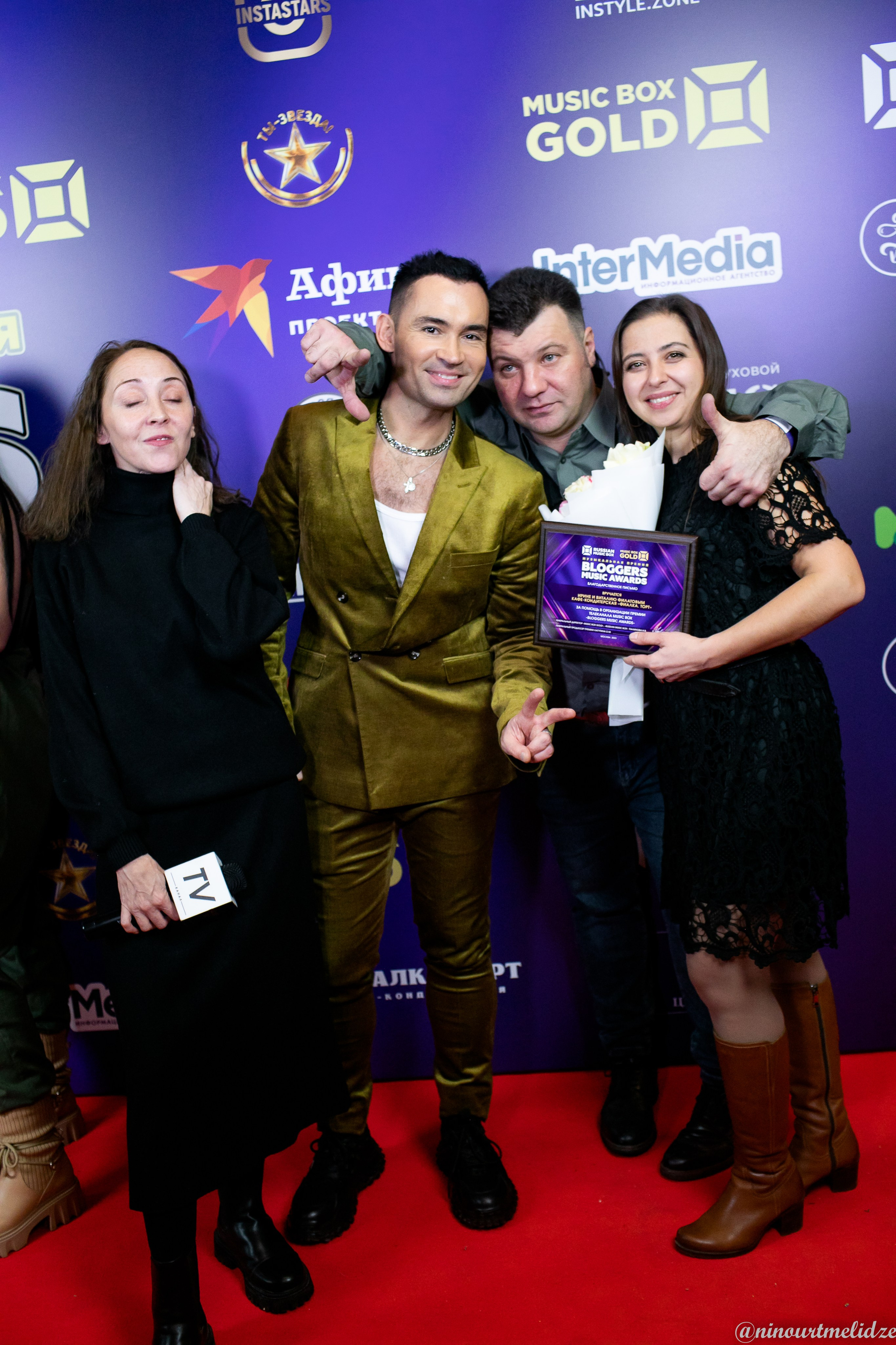 Music box награждение. Art photographer Nino