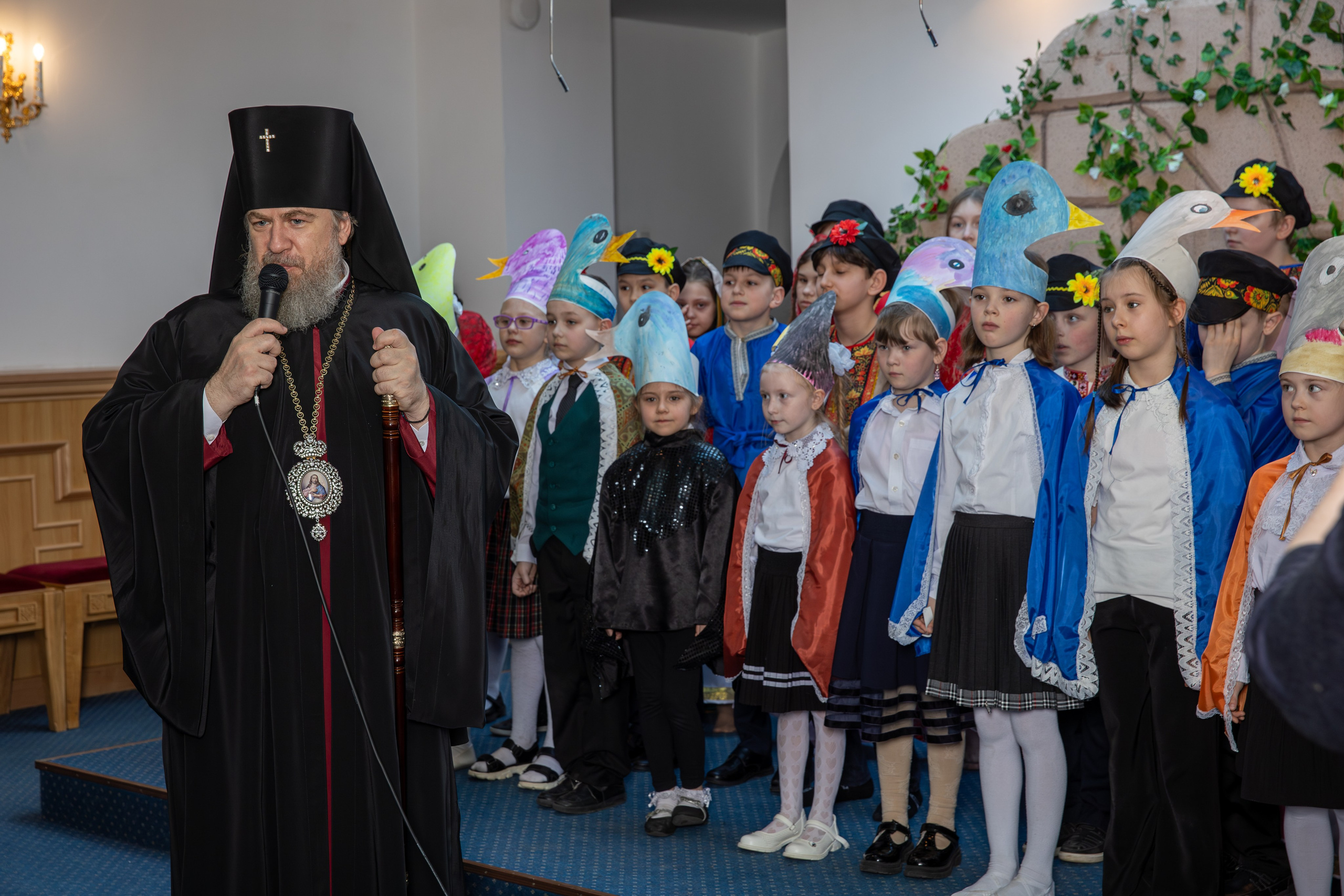 Пасхальный концерт Воскресная школа 2025. Фотограф Таинств Крещение и Венчания г. Магадан Власова Ульяна