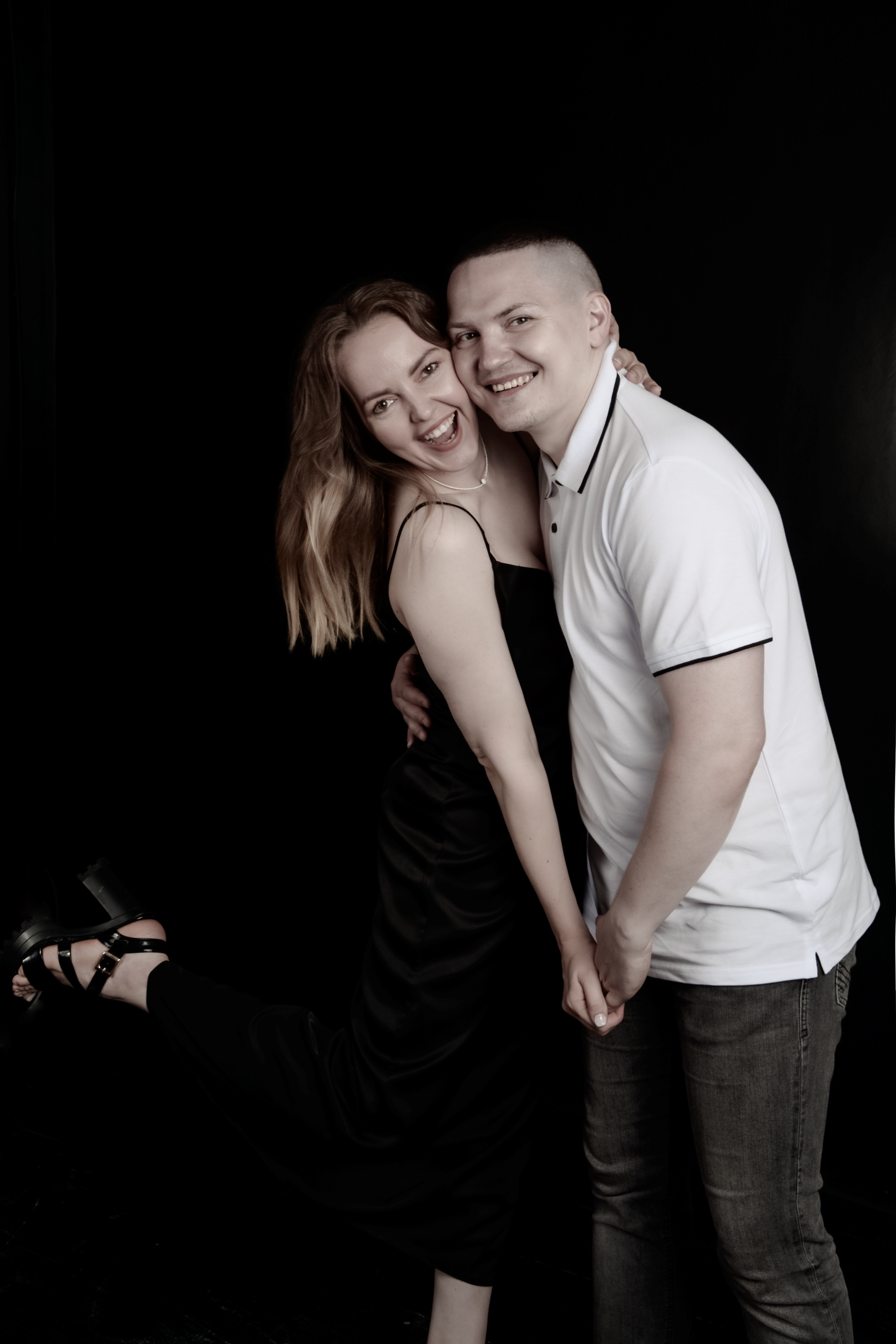 Лав стори для молодой пары. Студийный и портретный фотограф в САНКТ-ПЕТЕРБУРГЕИрина Махаон