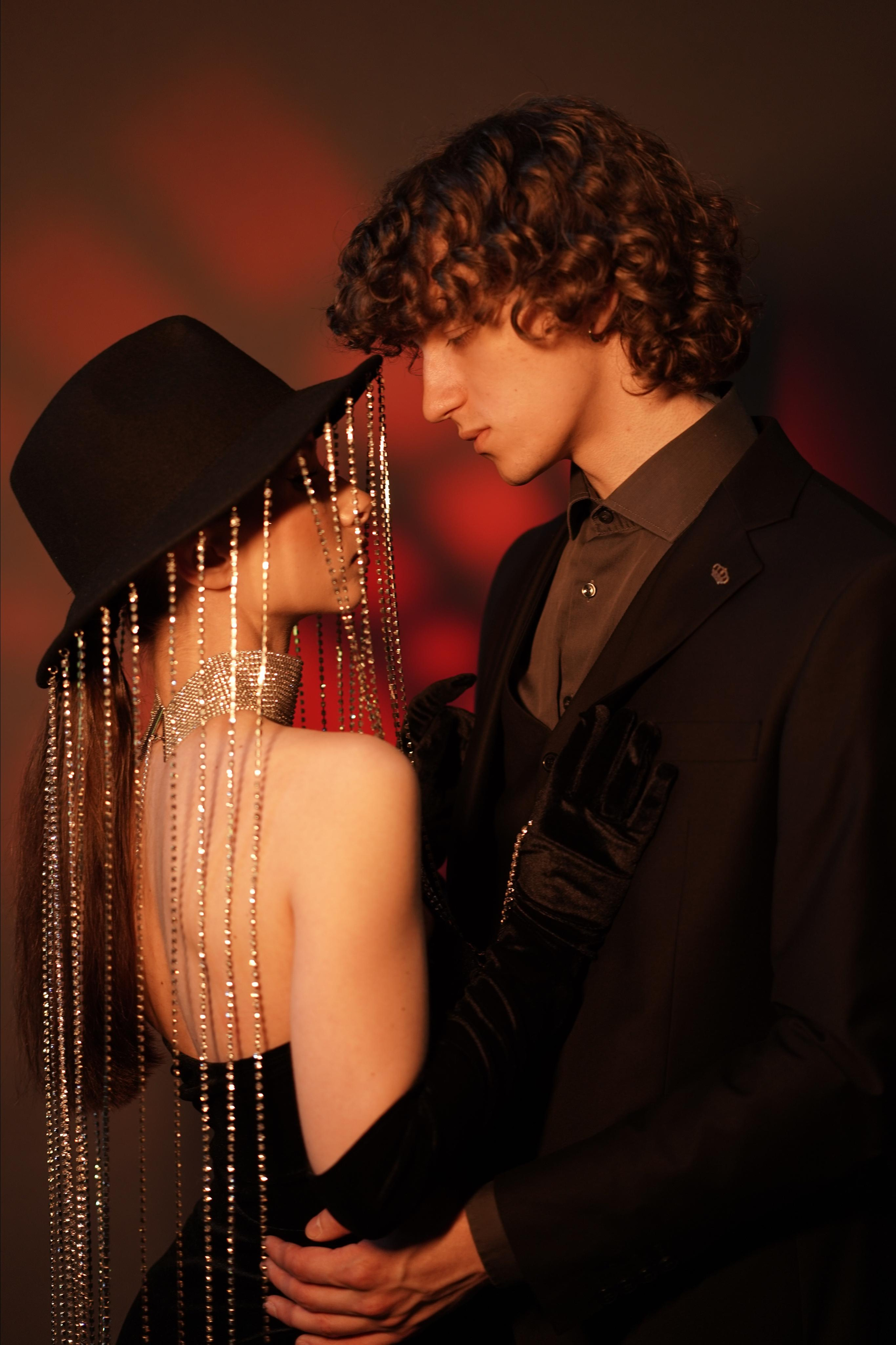 Фотосессия в студии с цветным светом. Студийный и портретный фотограф в САНКТ-ПЕТЕРБУРГЕИрина Махаон