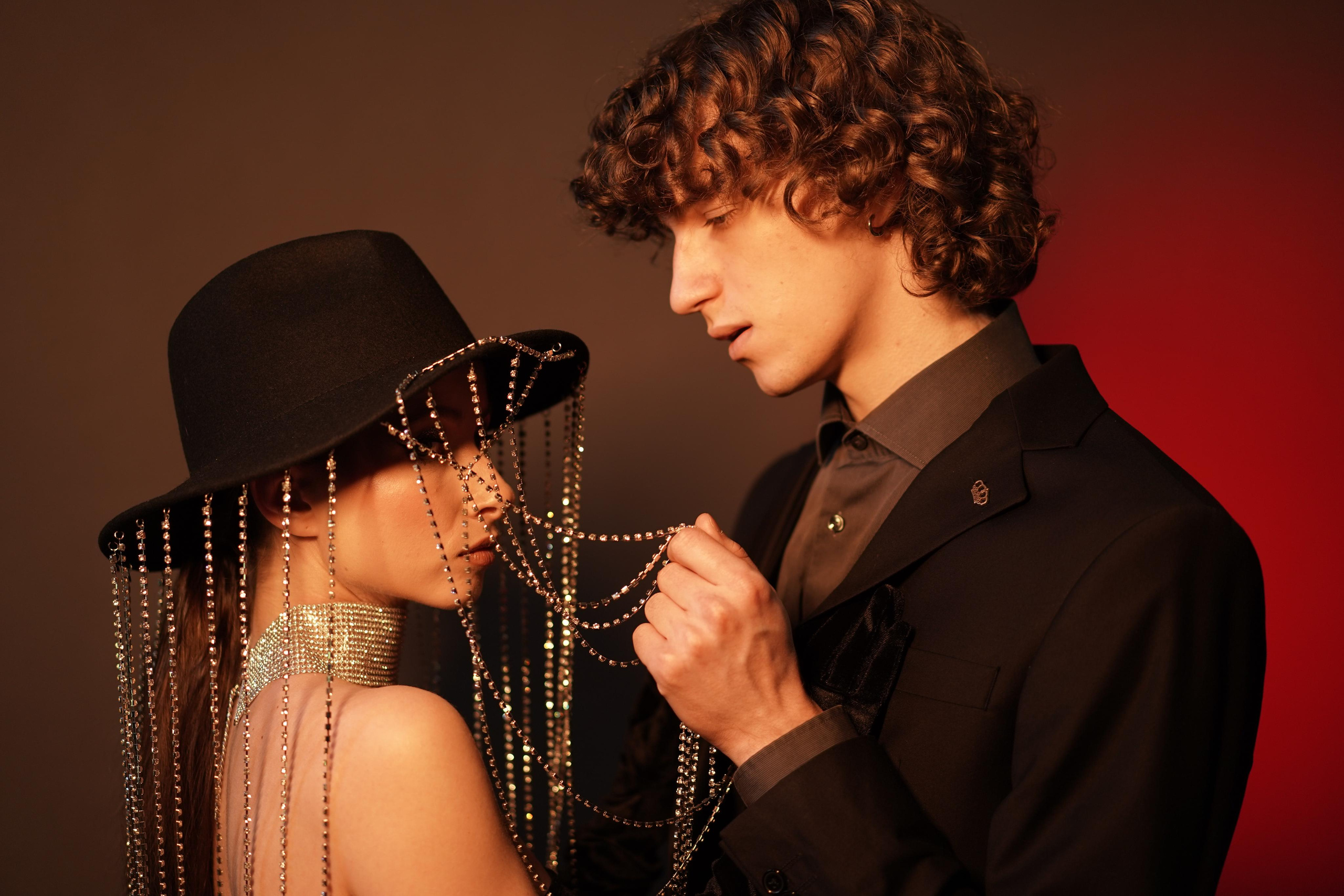 Фотосессия в студии с цветным светом. Студийный и портретный фотограф в САНКТ-ПЕТЕРБУРГЕИрина Махаон