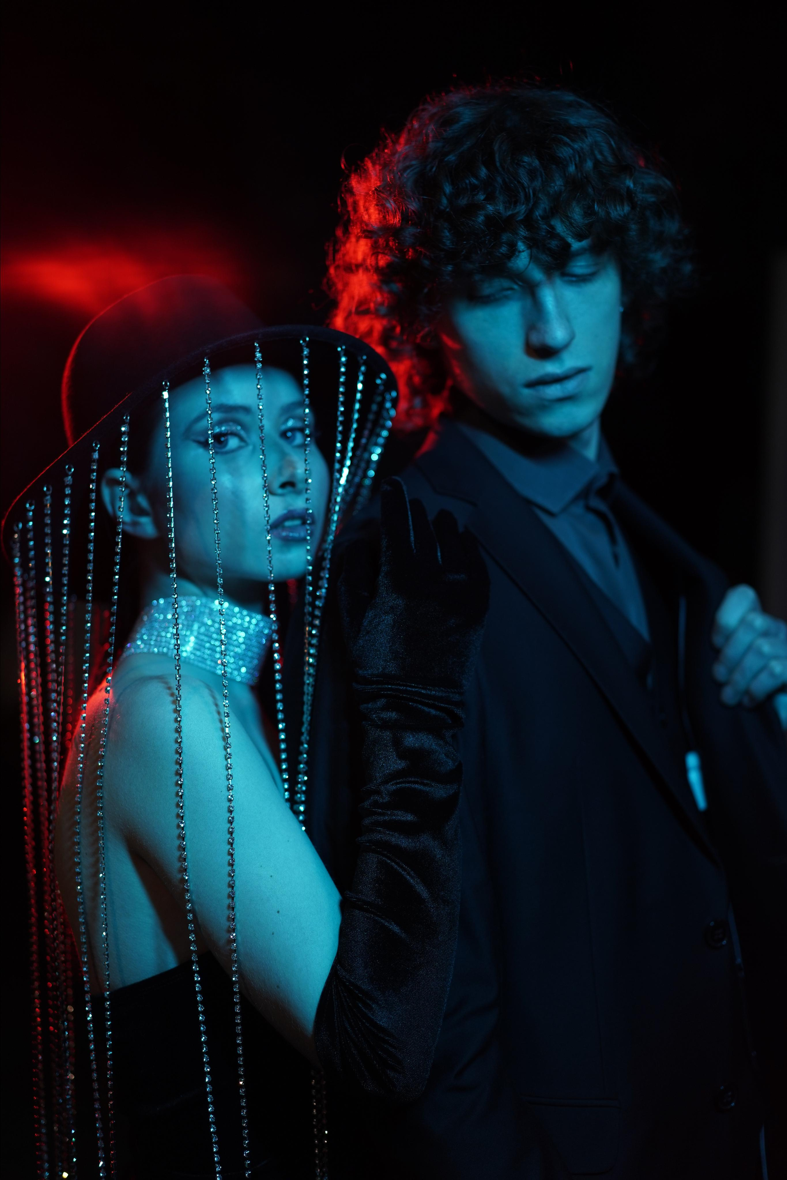 Фотосессия в студии с цветным светом. Студийный и портретный фотограф в САНКТ-ПЕТЕРБУРГЕИрина Махаон