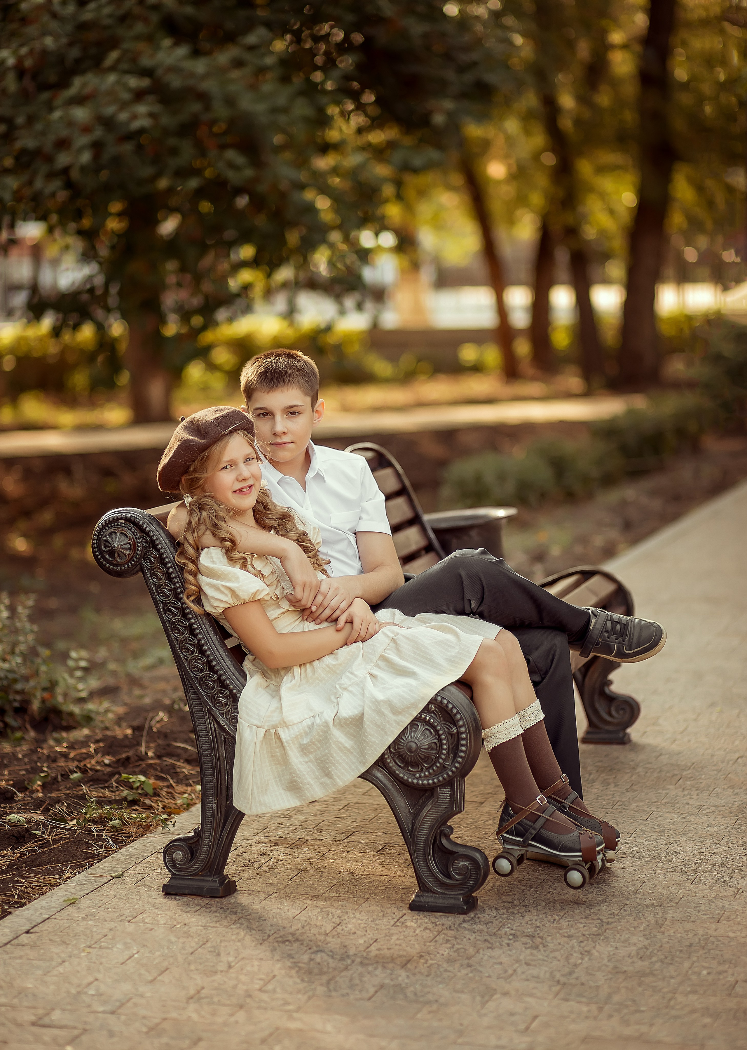 Брат и сестра. Фотограф в Оренбурге Чопорова Тамара