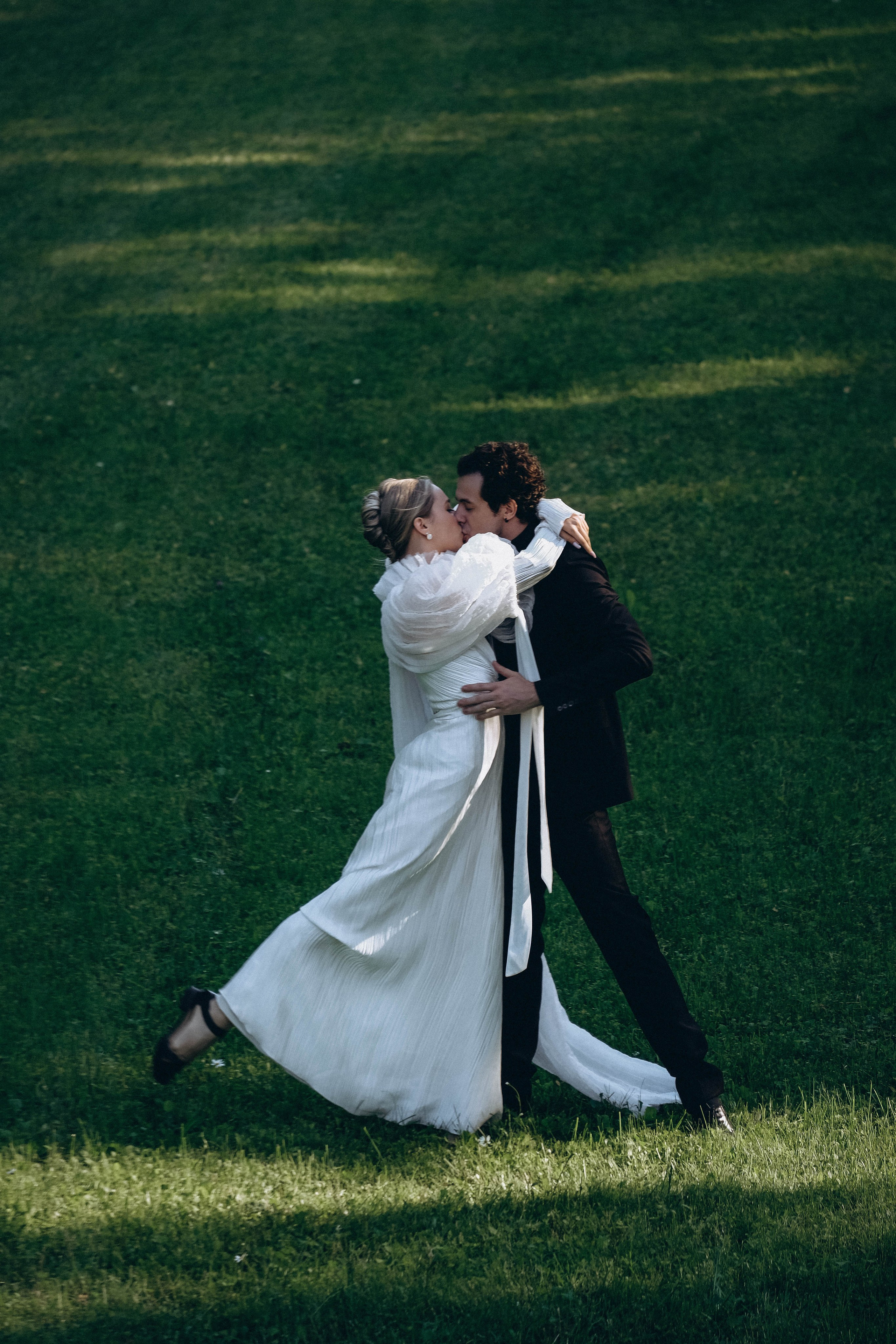 СВАДЕБНАЯ СЬЕМКА В ПАРКЕ ОРАНИЕНБАУМ. Профессиональный фотограф, Санкт-Петербург — Виктория Богомолова