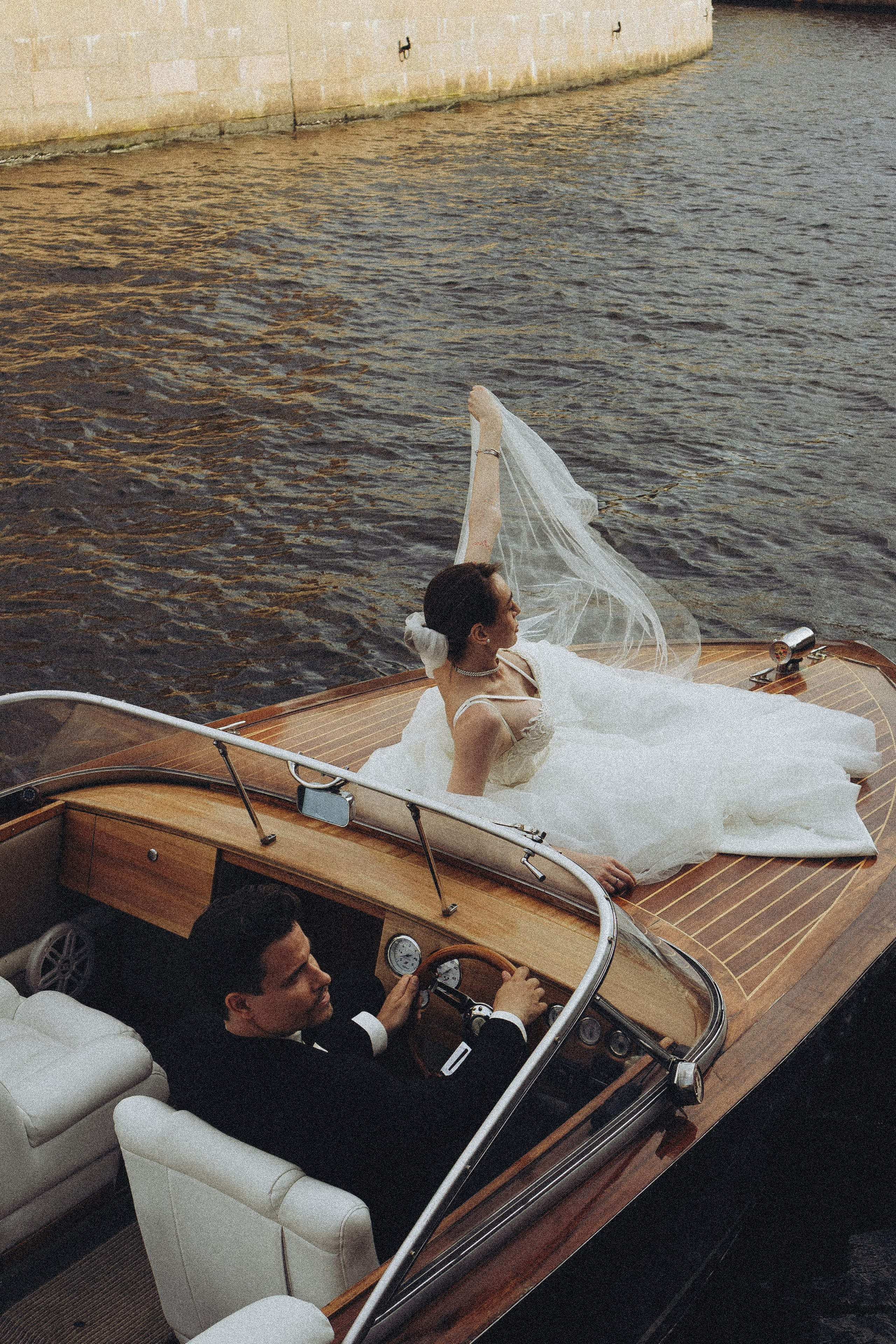 СВАБЕДНАЯ СЬЕМКА В СТУДИИ В ЦЕТРЕ САНТК-ПЕТЕРБУРГА. Профессиональный фотограф, Санкт-Петербург — Виктория Богомолова