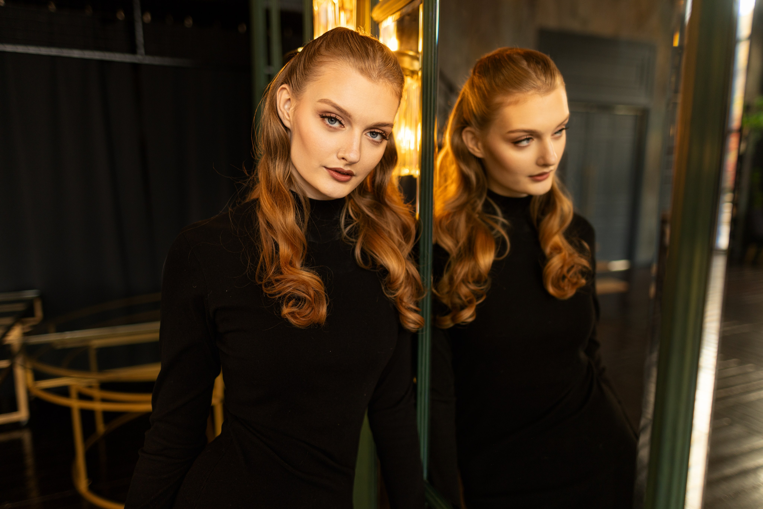 Студийная съемка с Викторией в интерьере в формате для «себя». Дмитрий Шульгин, портретный фотограф в Воронеже