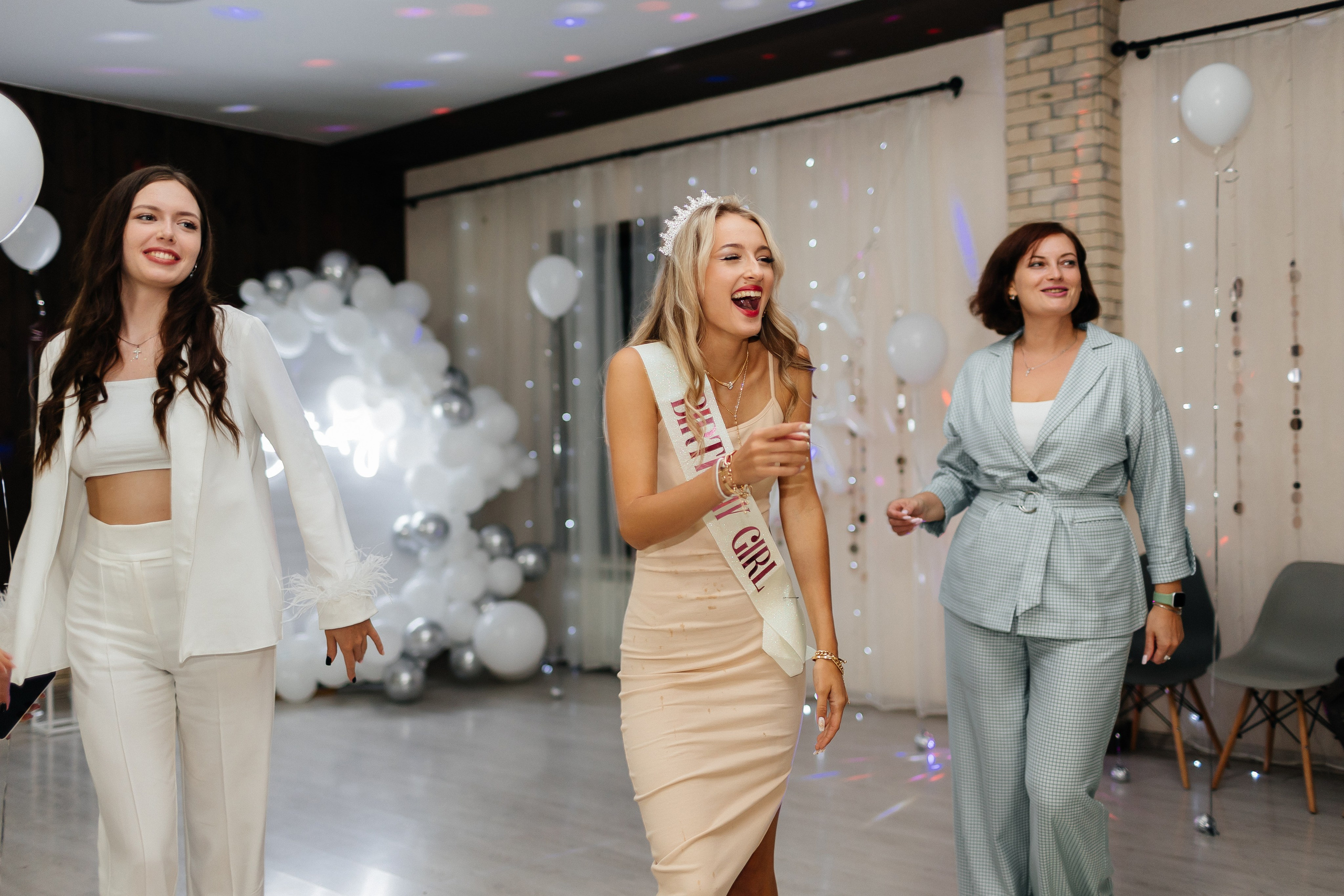 ДЕНЬ РОЖДЕНИЯ КСЕНИИ. Фотограф свадебный семейный в Красноярске Шукшина Наталья