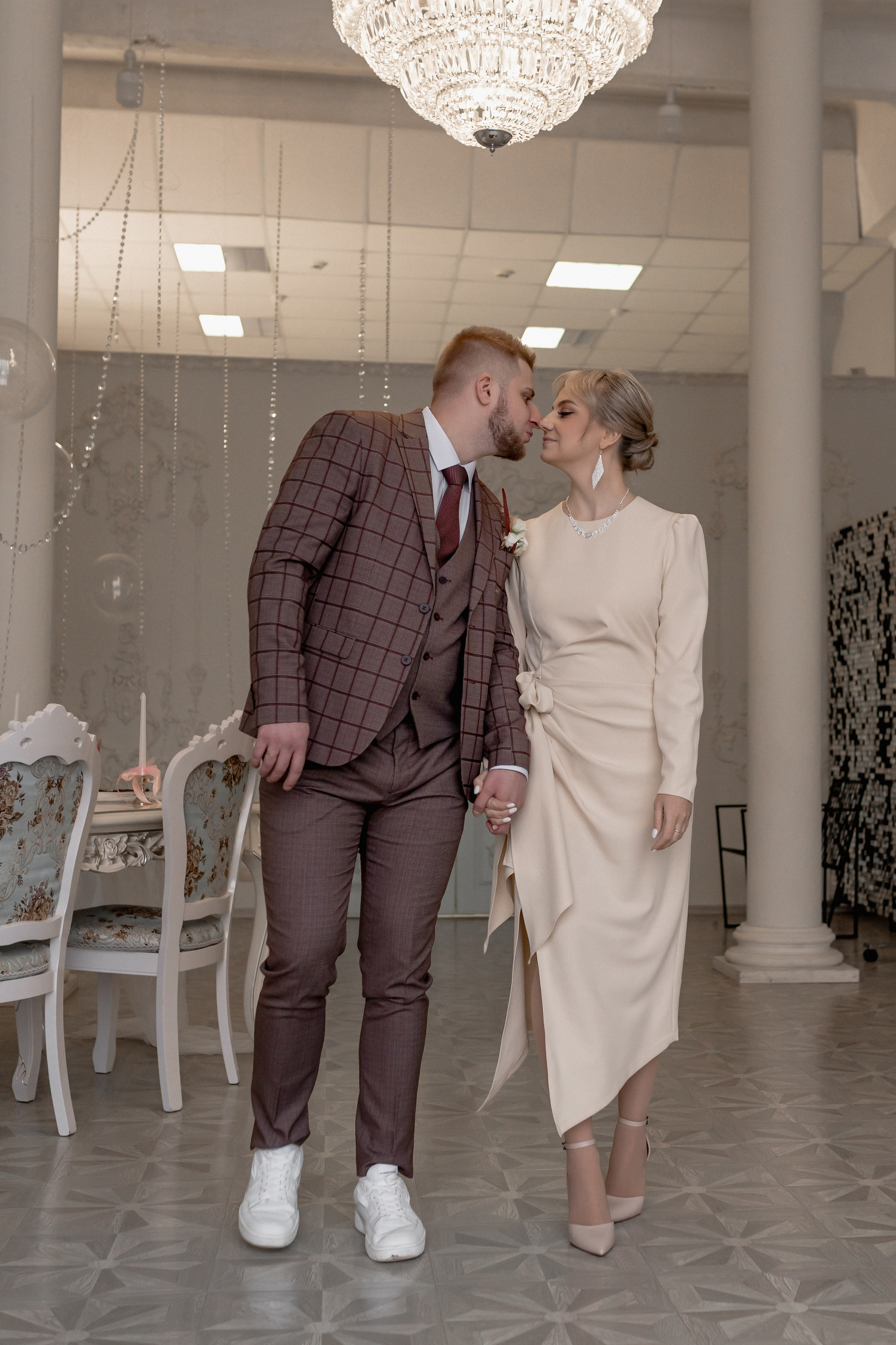 Свадебная фотосессия в студии. Фотограф Ким Наталья в Красноярске