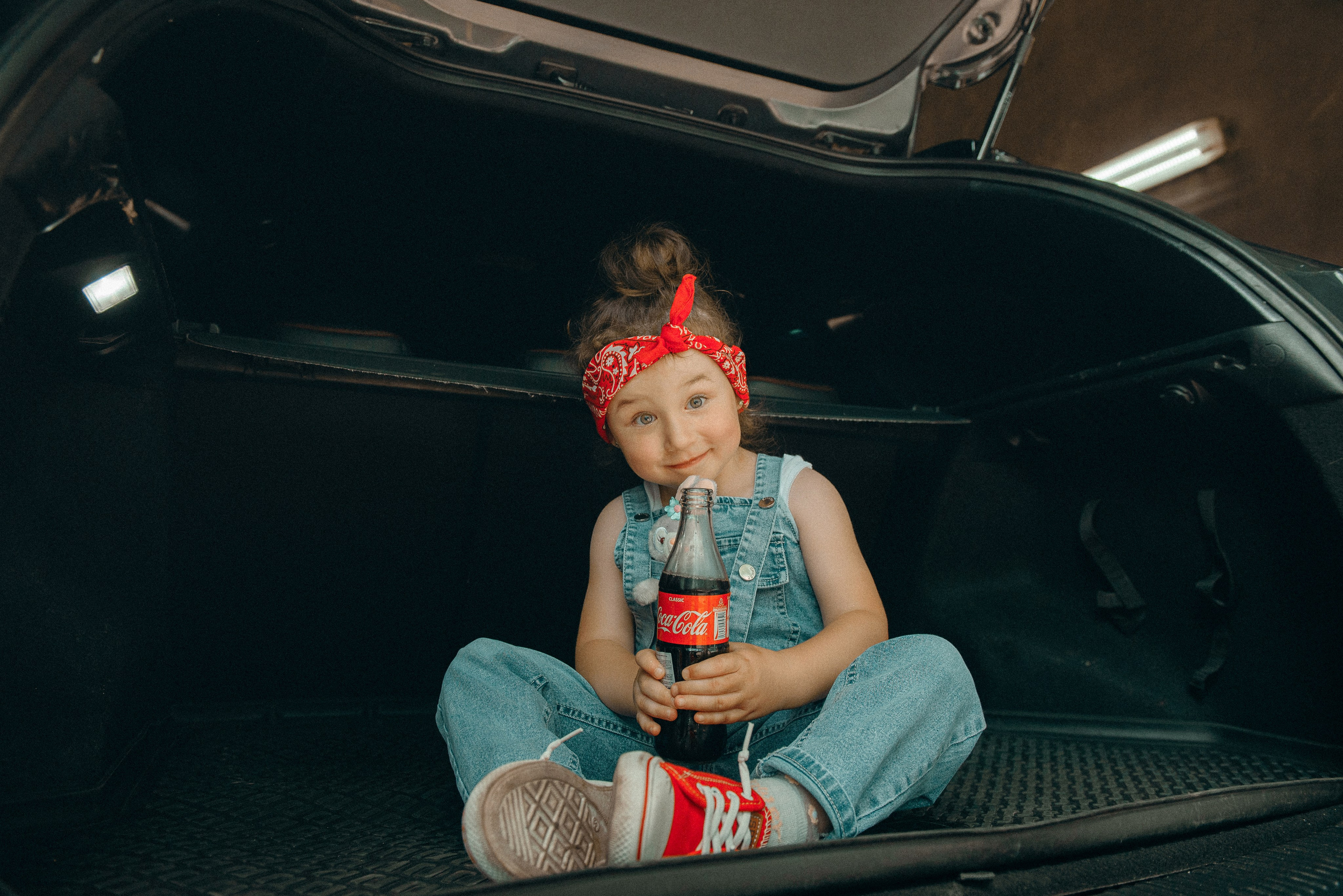 Гараж. Римма Гусакова. Выпускные фотокниги. Детские и семейные фотосессии