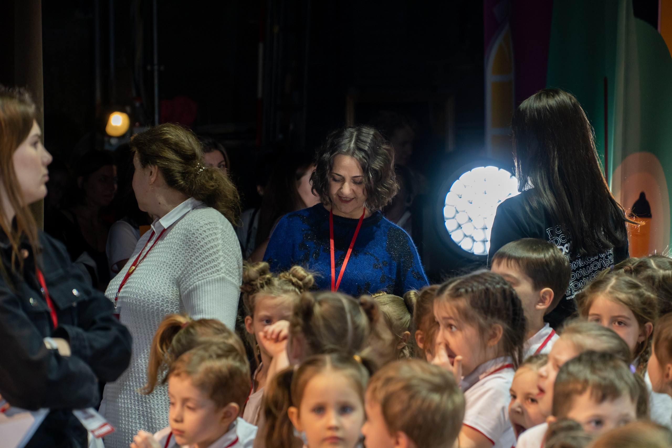 Съёмка концерта для Домисольки, большой концертный зал Космос. «Студия DRONAVT`s» — видеосъёмка и фотография г. Москва