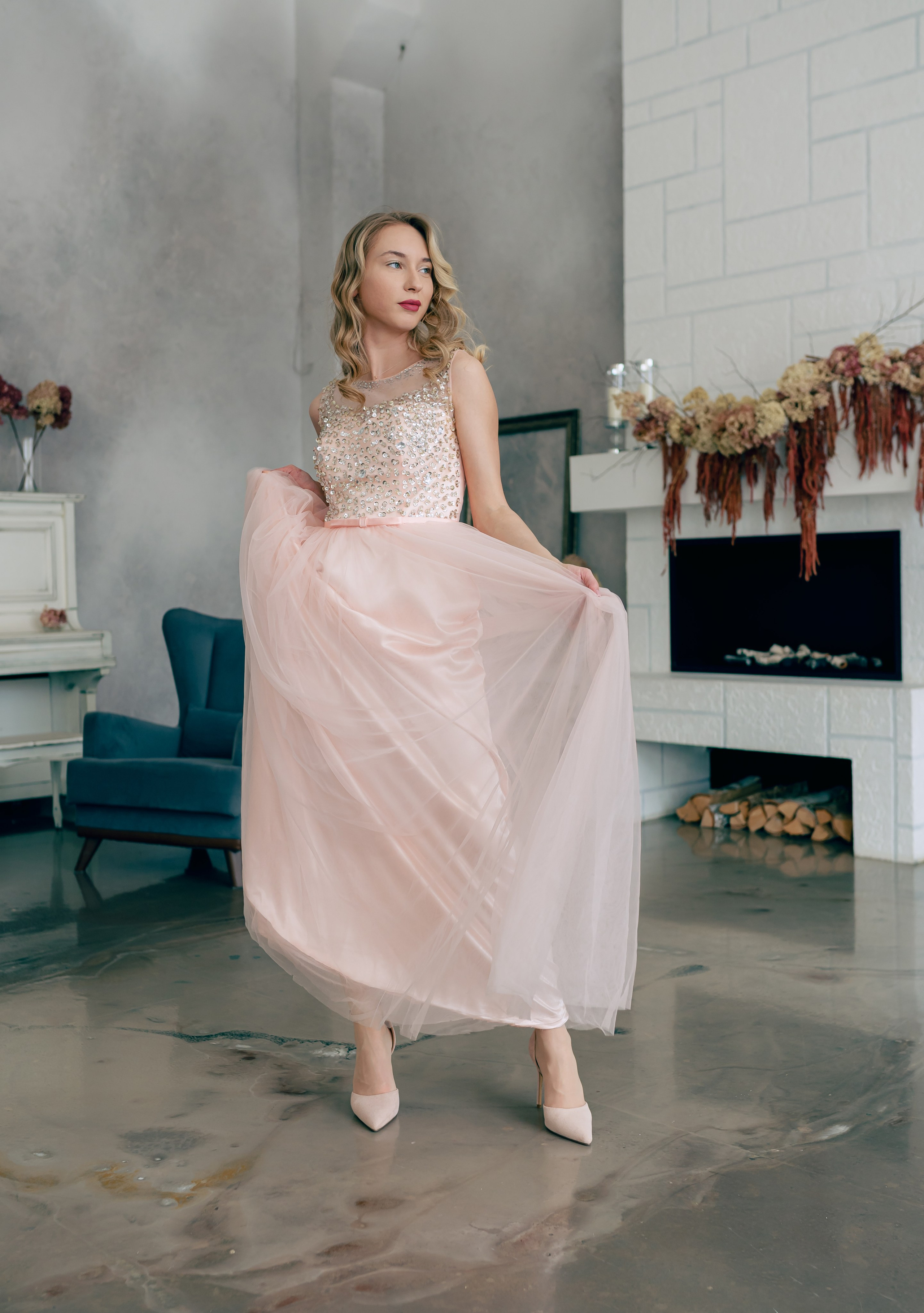 Фотосессия для магазина платьев. Фотограф Ким Наталья в Красноярске