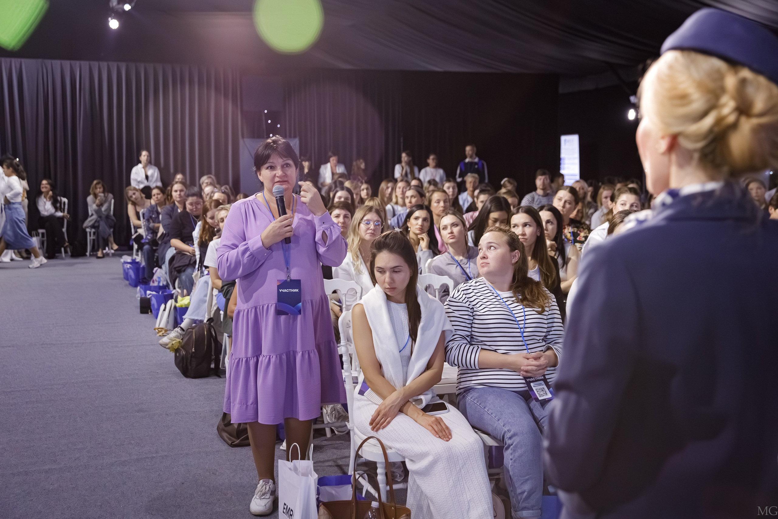 Конференция Гигиена и Профилактика. Маша Гонтарь Семейный домашний репортажный фотограф в Санкт-Петербурге