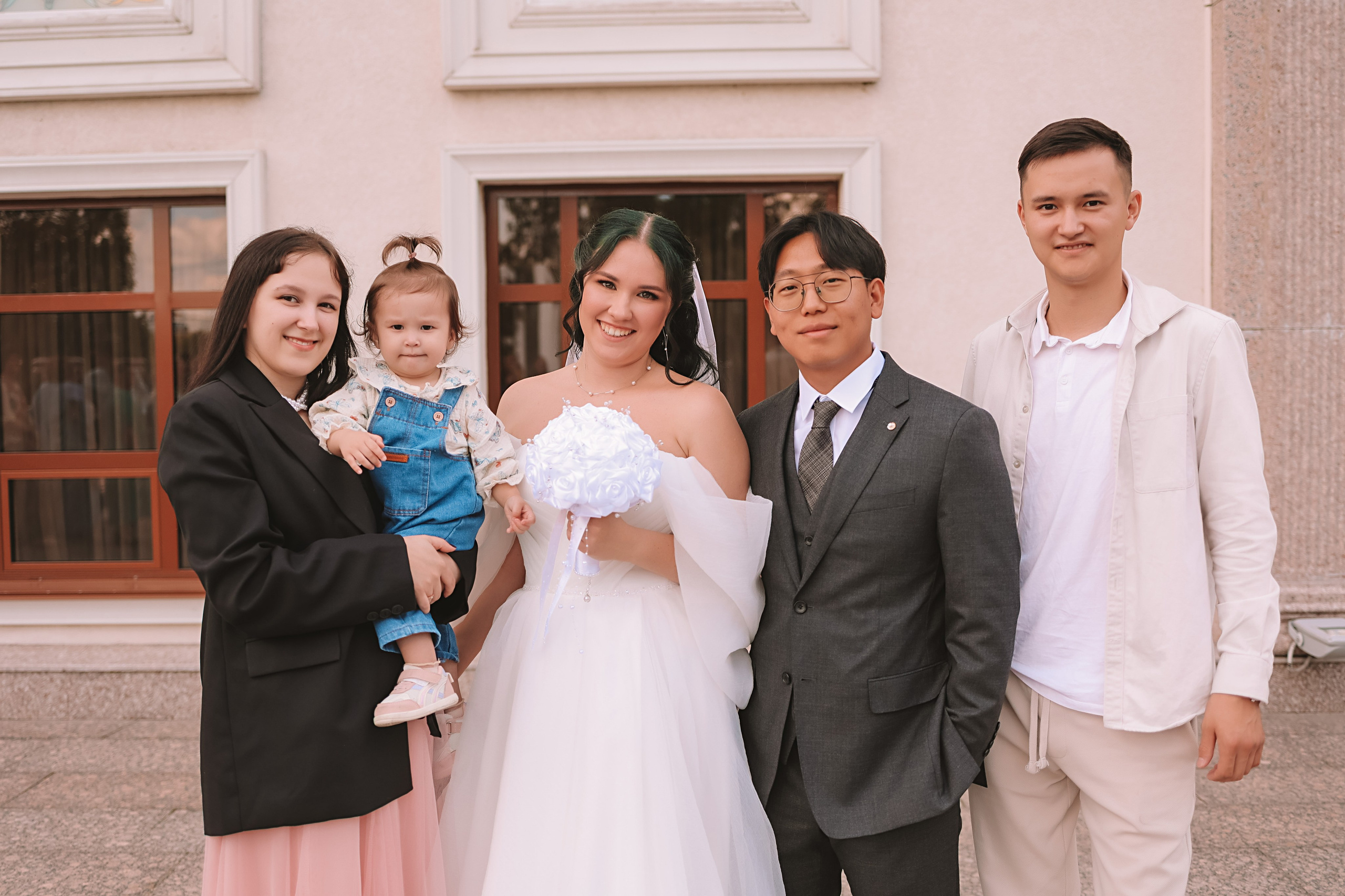 Айвазовский и парк дружбы народов. Семейный фотограф Тюмень, фотограф на роды Салмина Мария