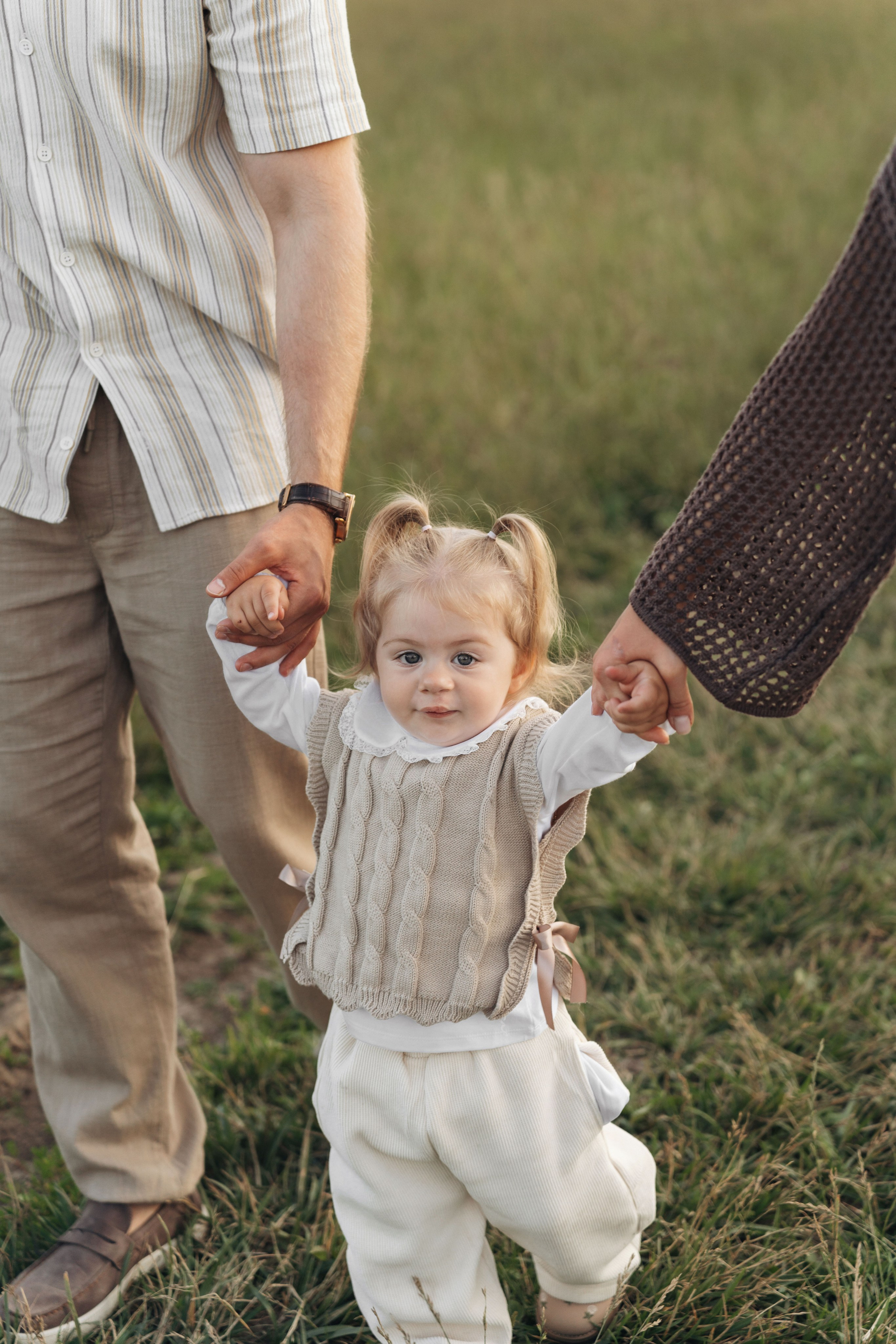 На машине загород. Ваш фотограф Вика Артемова