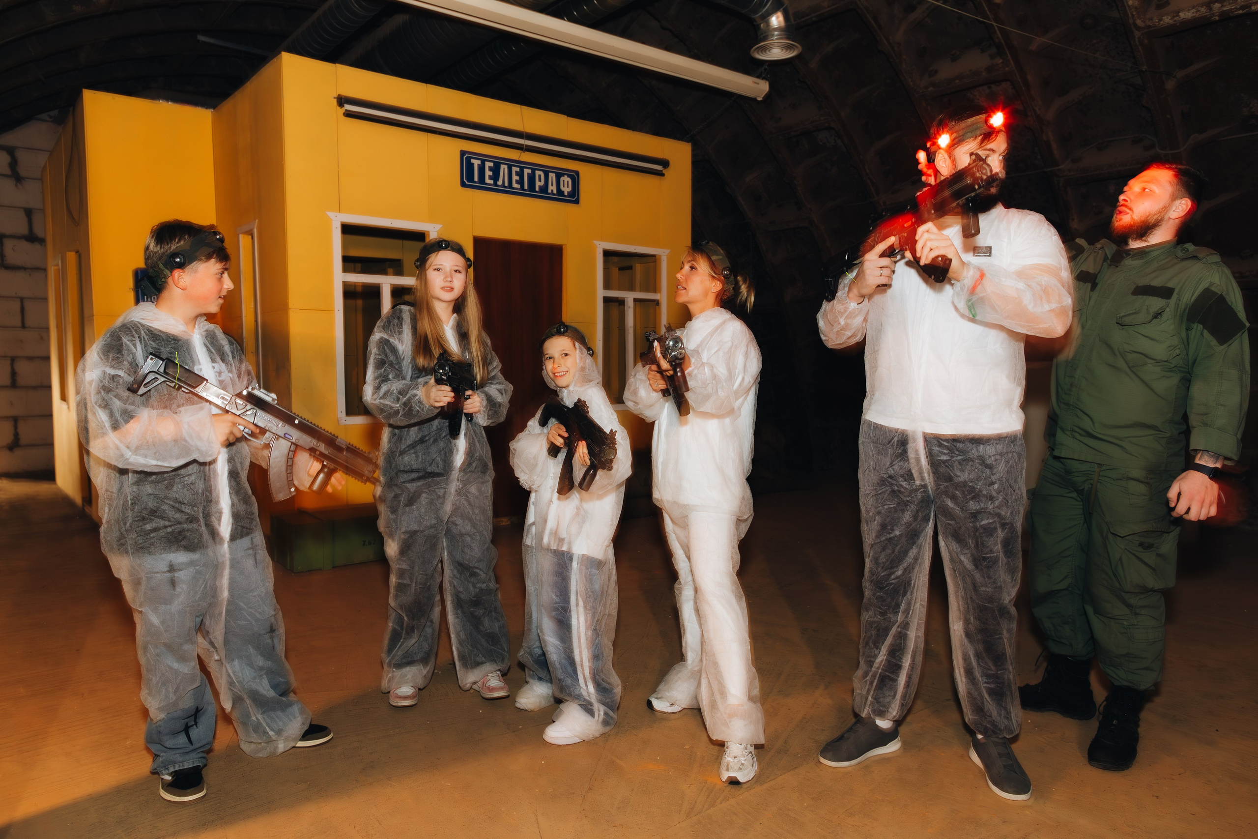 Бункер на Таганке, Женя день рождения. Портретный фотограф в Москве и МО Зимина Татьяна