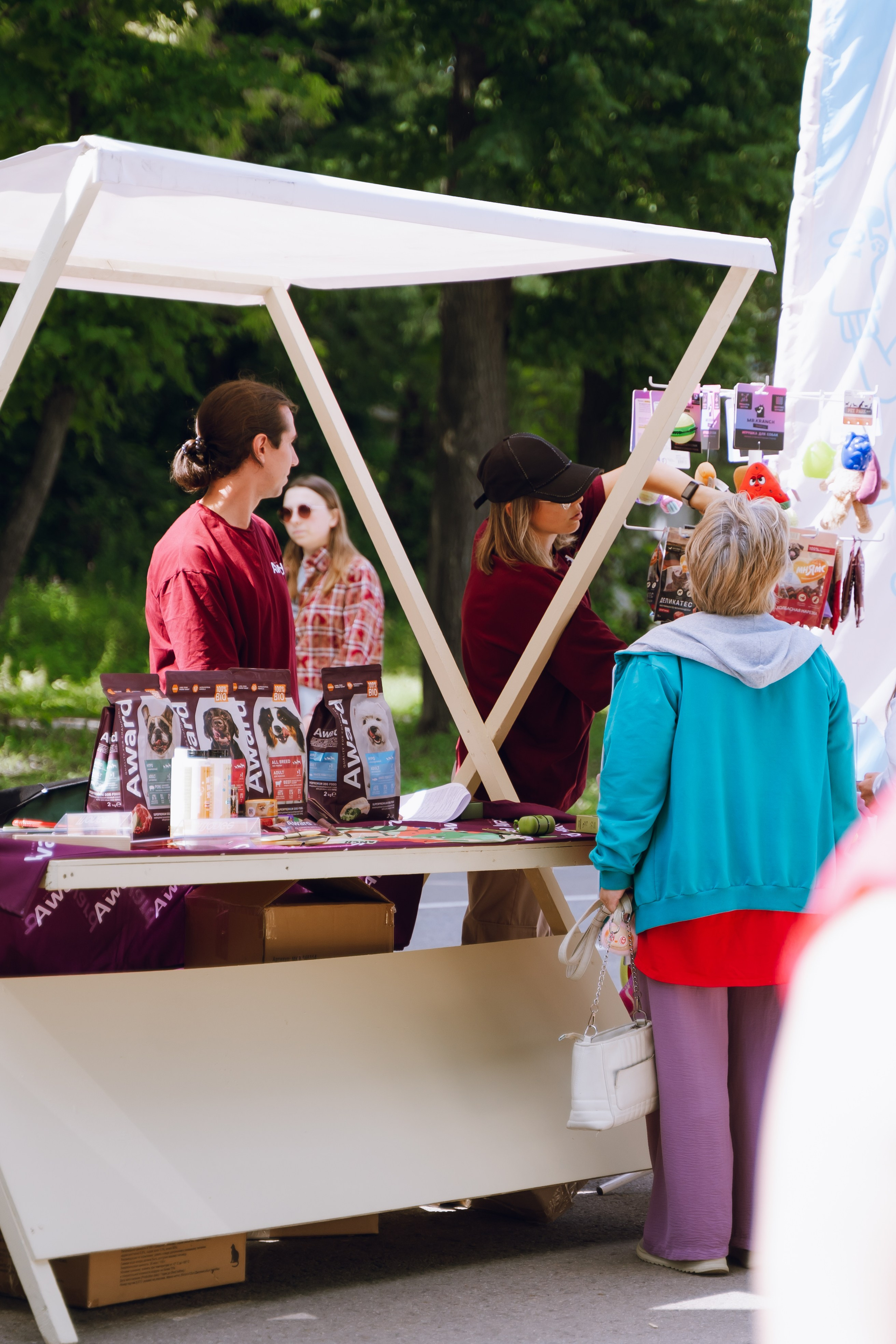 Площадка фестиваля «Мампус и его друзья» в Лесопарке 2025. Фотограф Надежда Погребняк | Рязань | Москва