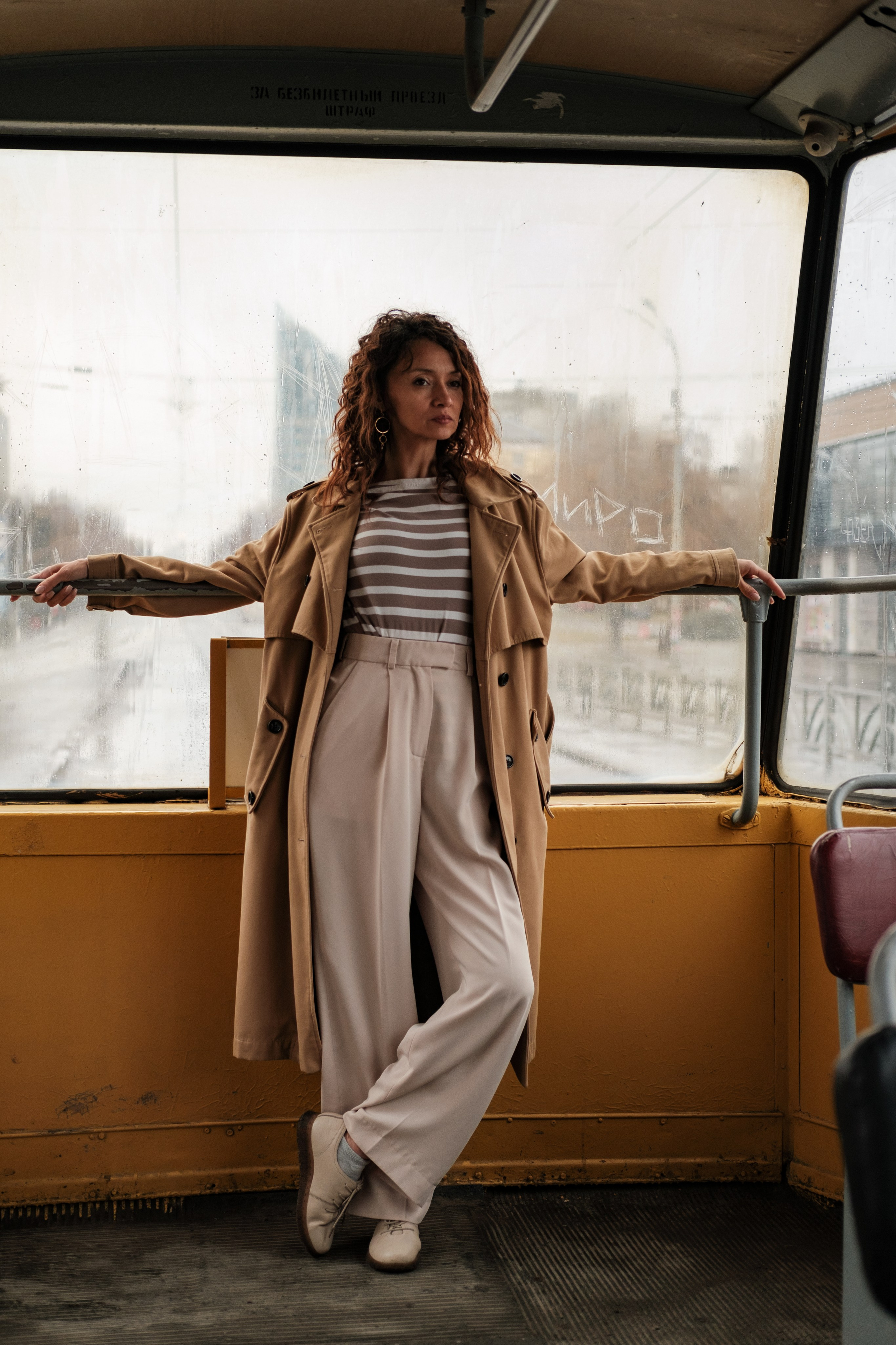 История в трамвае. Алсу. Екатеринбург. Фотограф Евгения Войко Тюмень