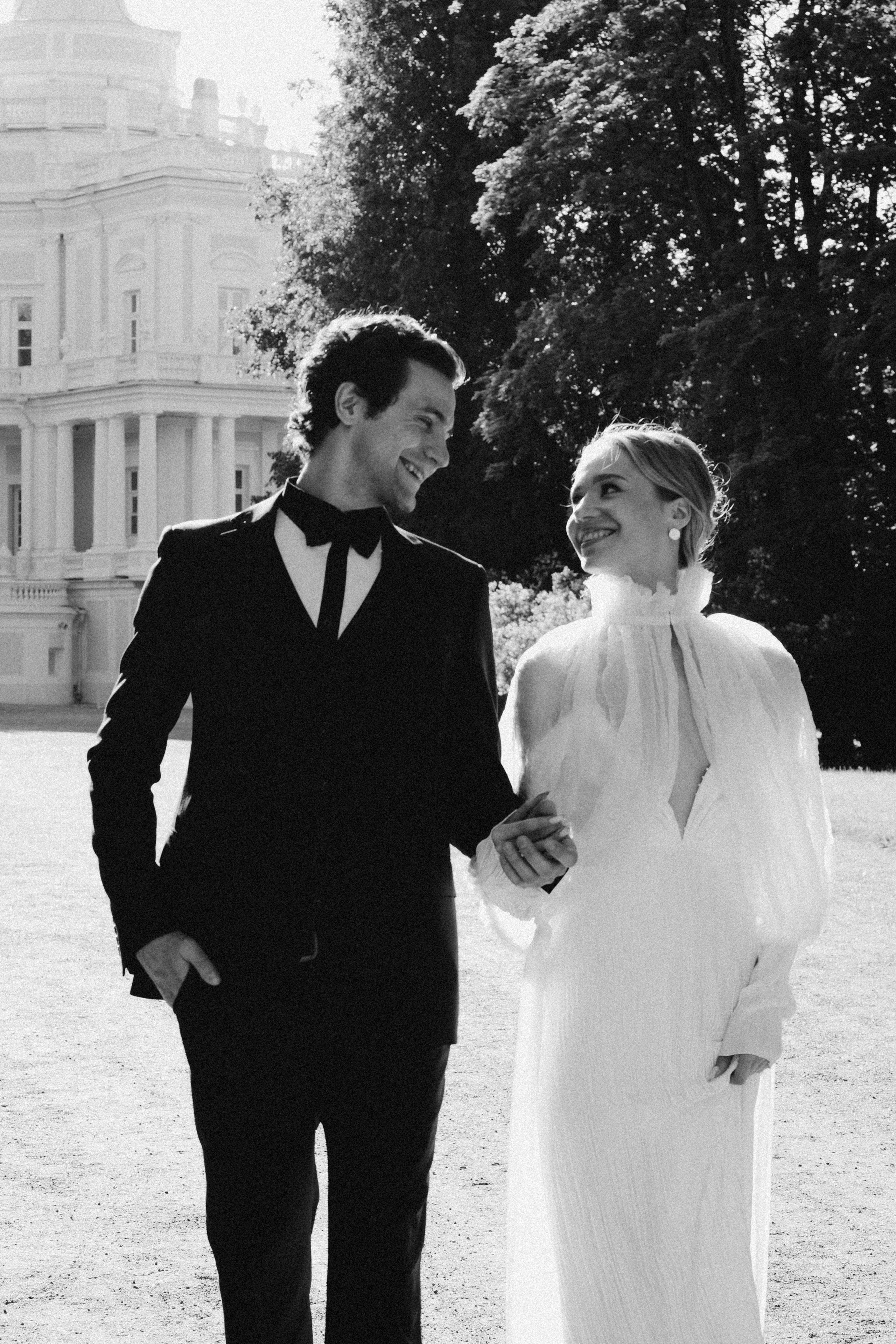 СВАДЕБНАЯ СЬЕМКА В ПАРКЕ ОРАНИЕНБАУМ. Профессиональный фотограф, Санкт-Петербург — Виктория Богомолова