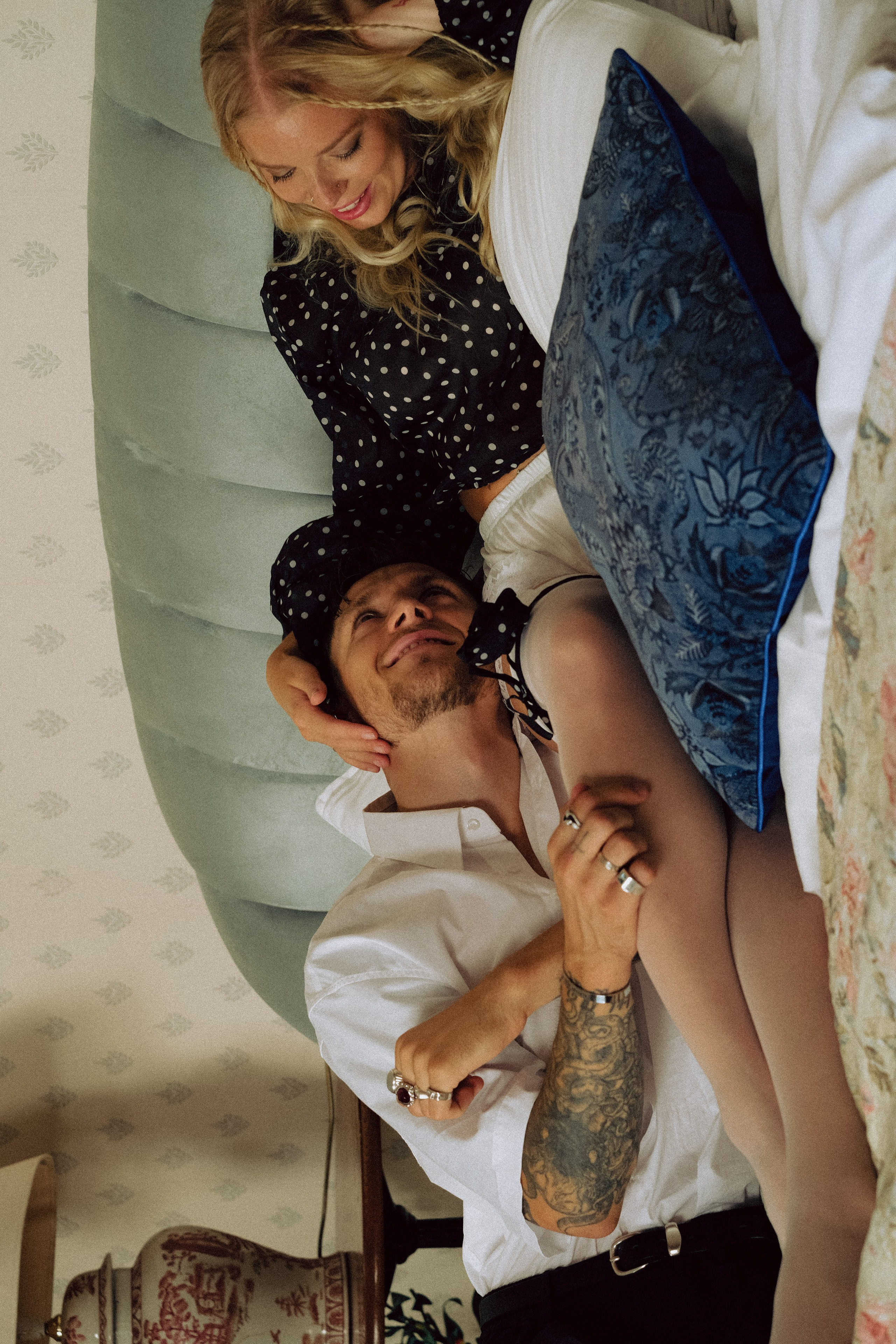 СВАДЕБНАЯ СЬЕМКА С КАБРИОЛЕТОМ В САНТК-ПЕТЕРБУРГЕ НА ПЕТРОГРАДКЕ В ОТЕЛЕ ПАНОРАМИКА. Профессиональный фотограф, Санкт-Петербург — Виктория Богомолова