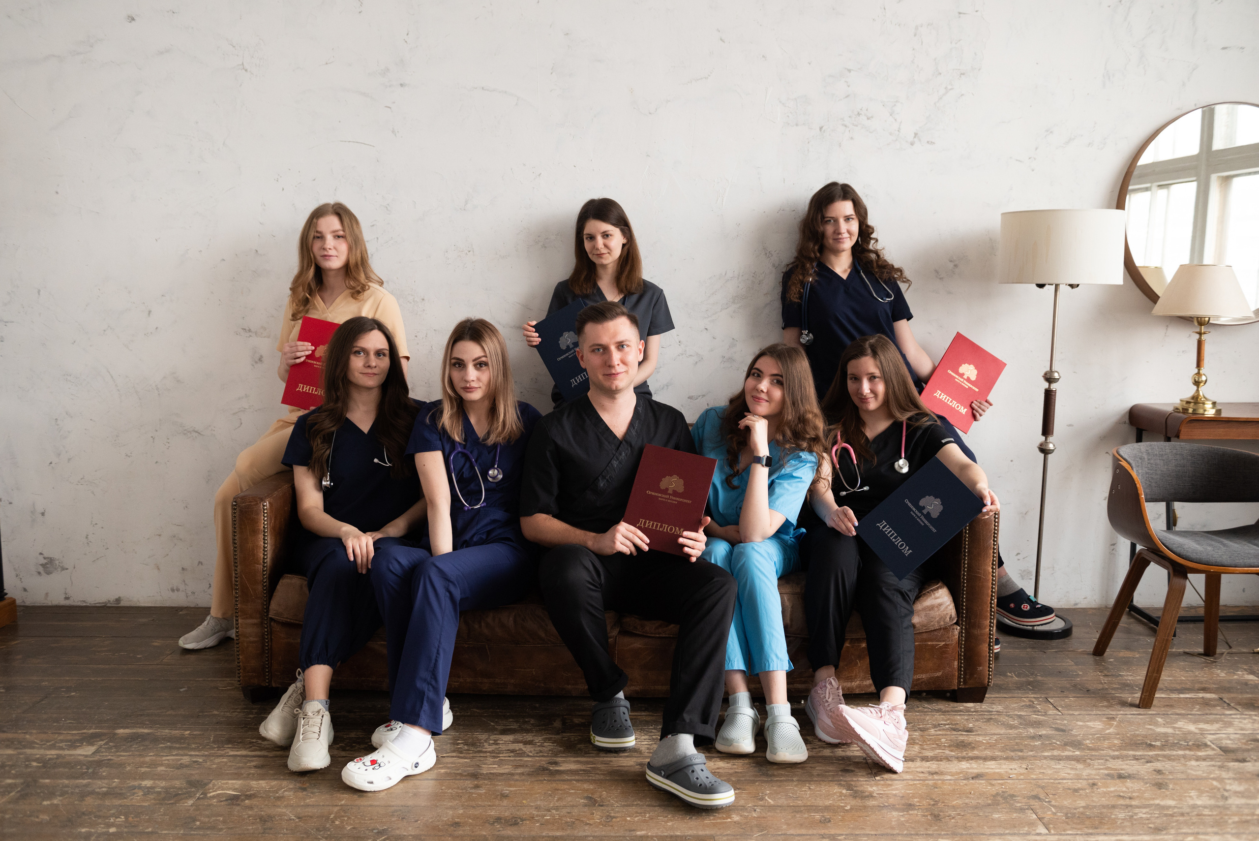 Студенты 1й Мед | Студенты Сеченовки |Фотосессия выпускников. Контент-фотограф Москва репортажный фотограф Настя Профото