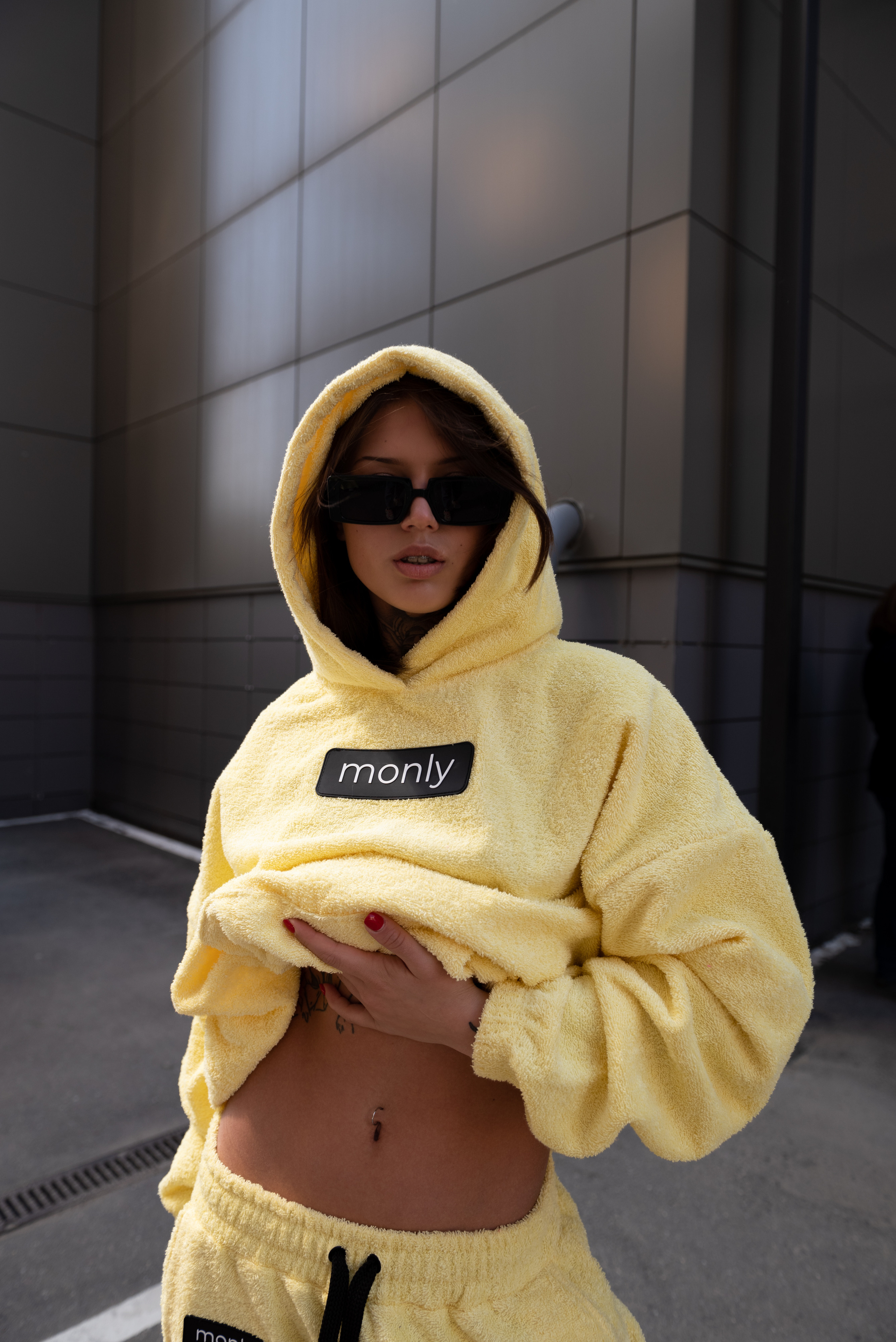 Monly (съемка для бренда @omg.monly). Контент-фотограф Москва репортажный фотограф Настя Профото