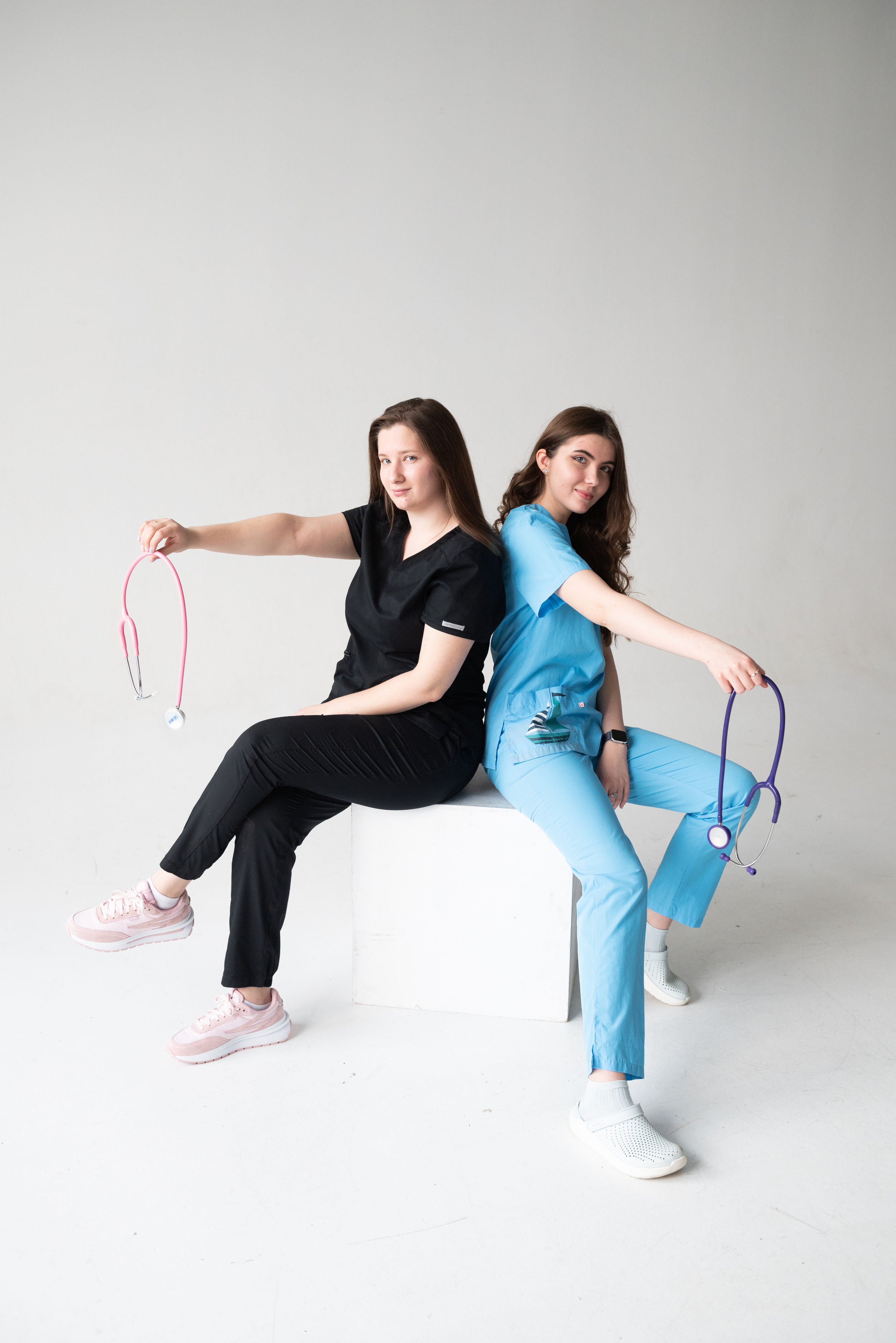 Студенты 1й Мед | Студенты Сеченовки |Фотосессия выпускников. Контент-фотограф Москва репортажный фотограф Настя Профото