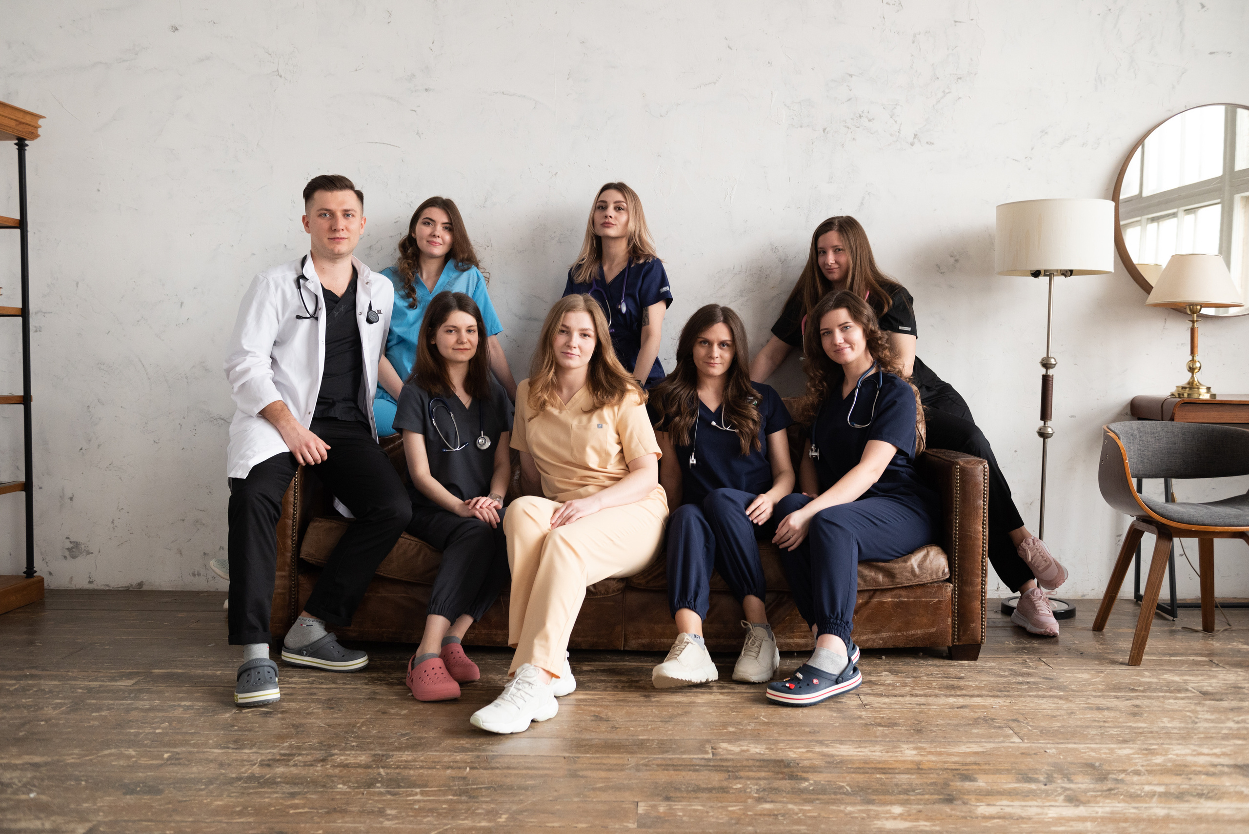 Студенты 1й Мед | Студенты Сеченовки |Фотосессия выпускников. Контент-фотограф Москва репортажный фотограф Настя Профото