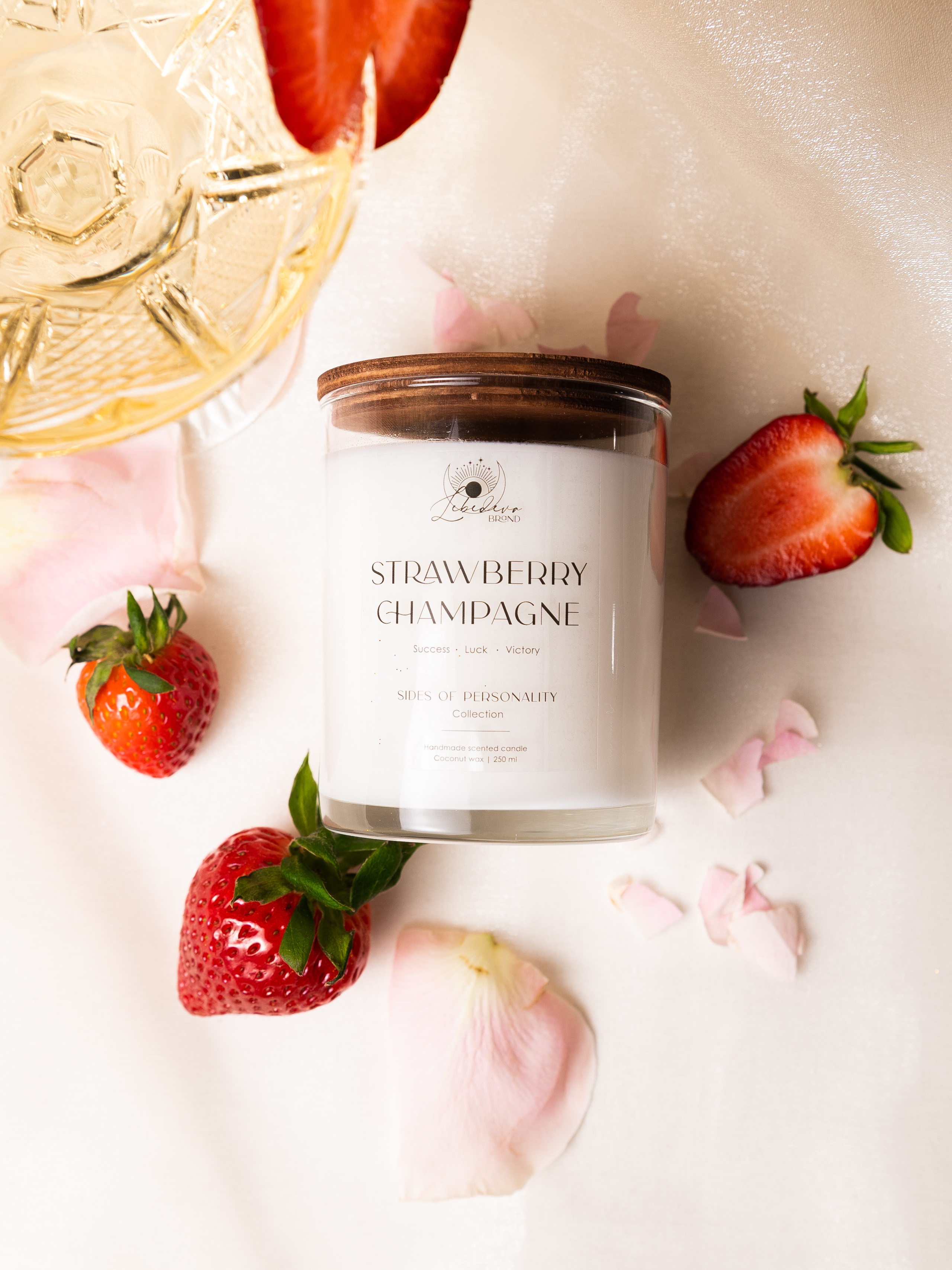 Свечи (@lebedeva_brand для Ozon и Inst). Фотограф Москва Настя Профотовна. Репортажные, свадебные и контент фотосессии