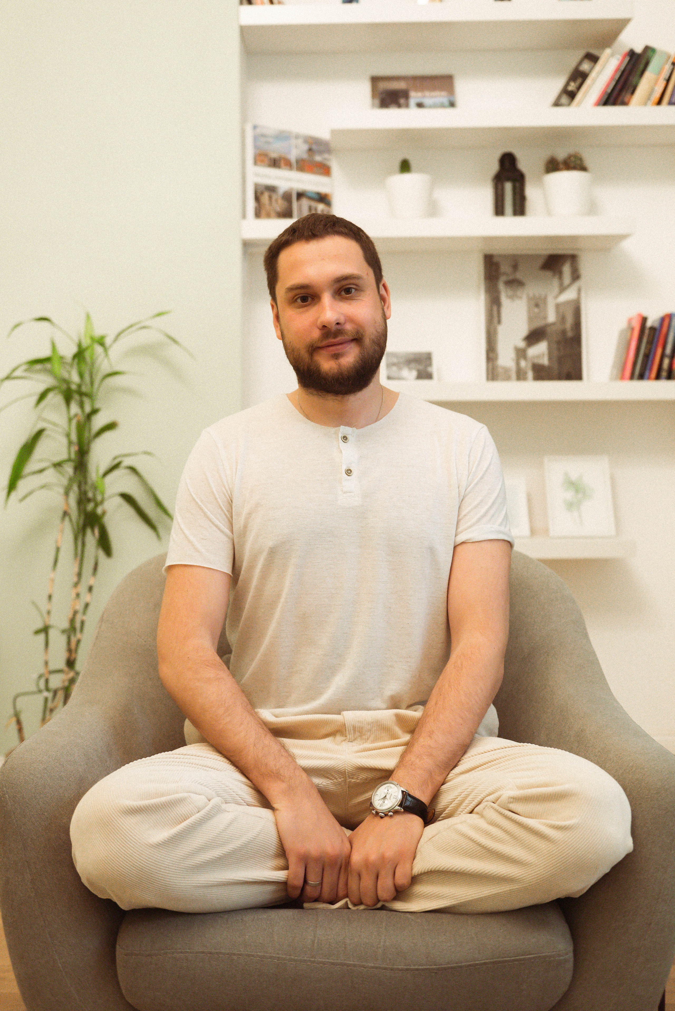 Алексей (съемка для блога @zametkiproroka). Фотограф Москва Настя Профотовна. Репортажные, свадебные и контент фотосессии