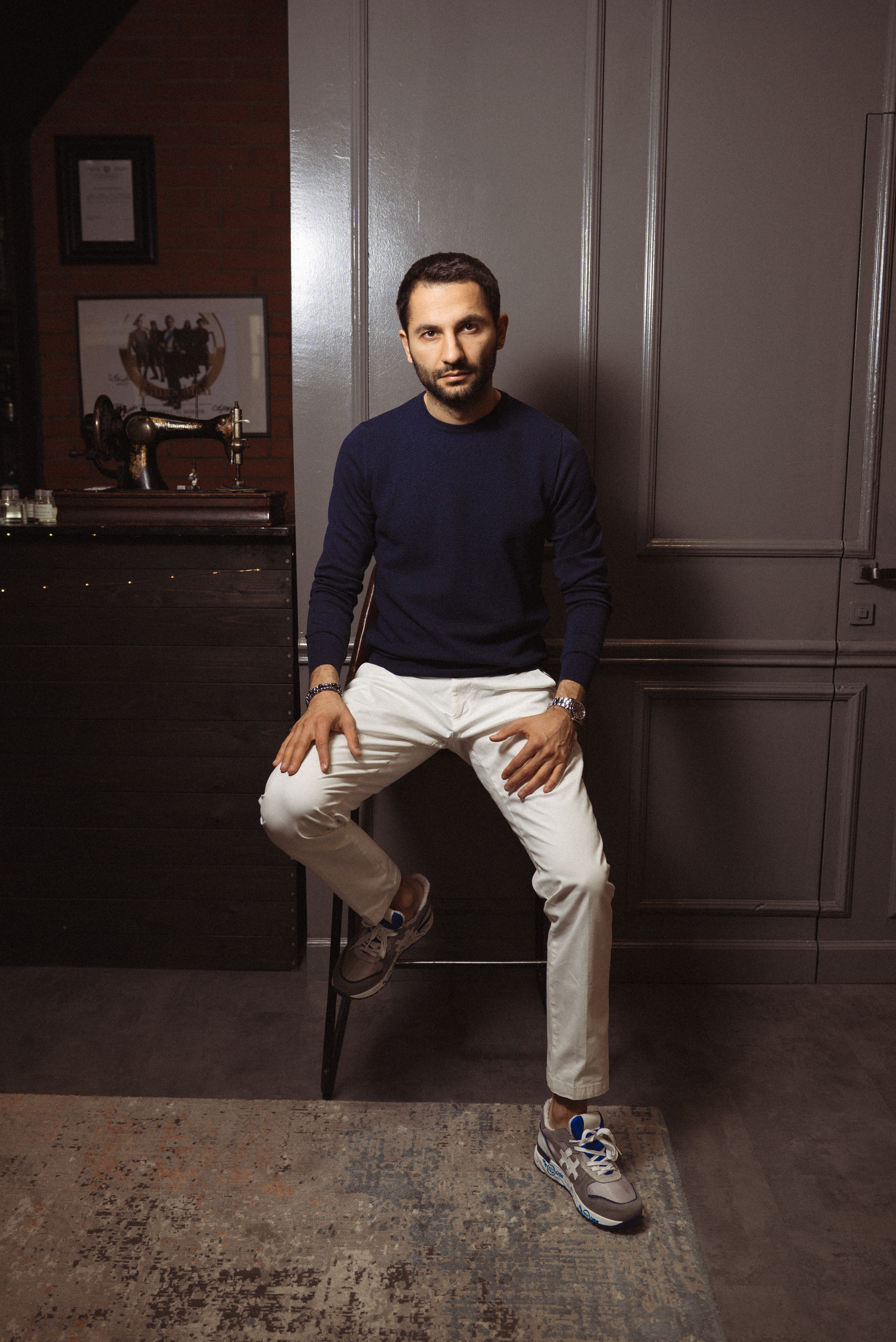 Арсен Айрапетов (контент съемка для @arsa_showroom & @arsenairapetov). Фотограф Москва Настя Профотовна. Репортажные, свадебные и контент фотосессии