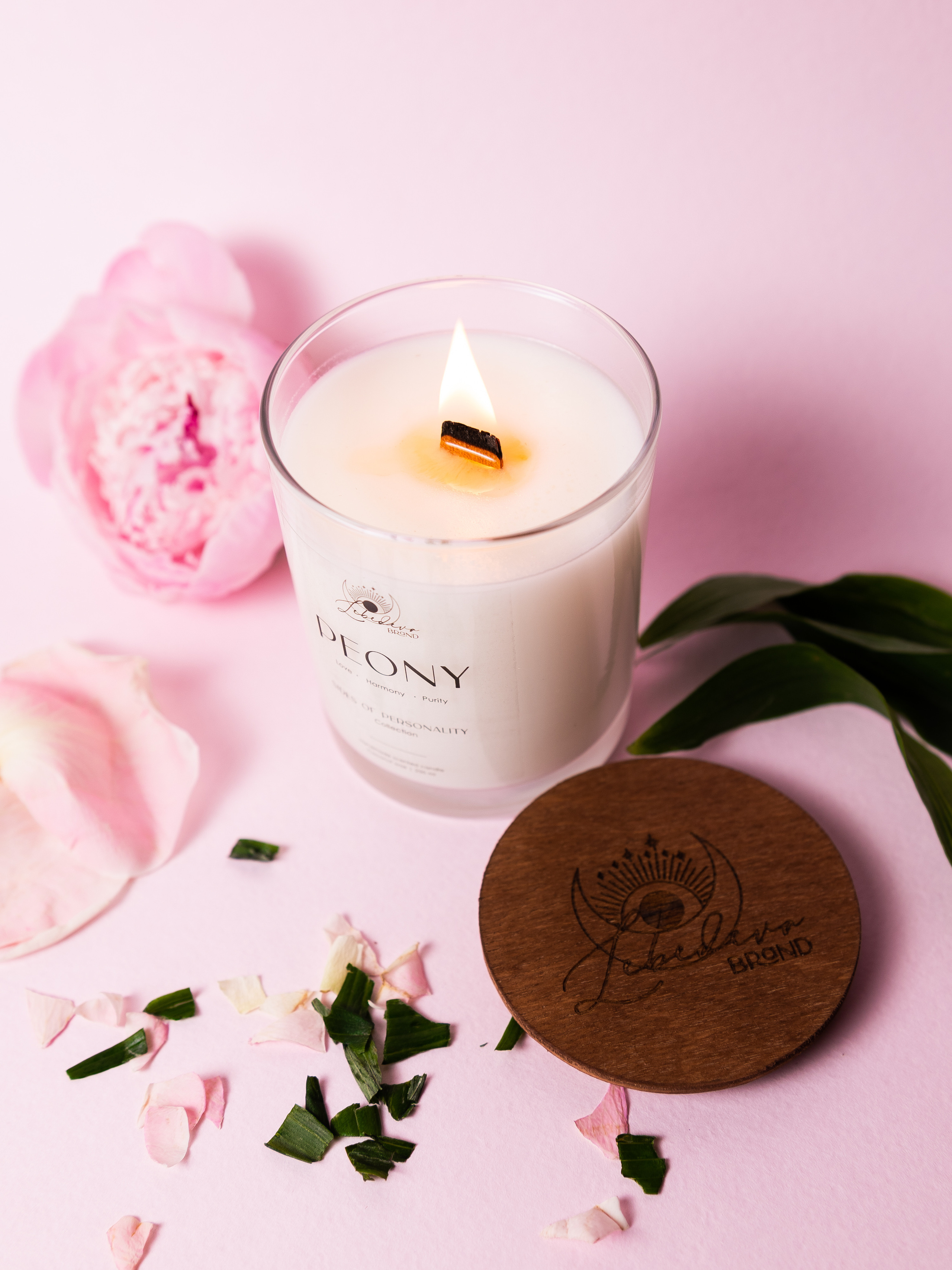 Свечи (@lebedeva_brand для Ozon и Inst). Фотограф Москва Настя Профотовна. Репортажные, свадебные и контент фотосессии