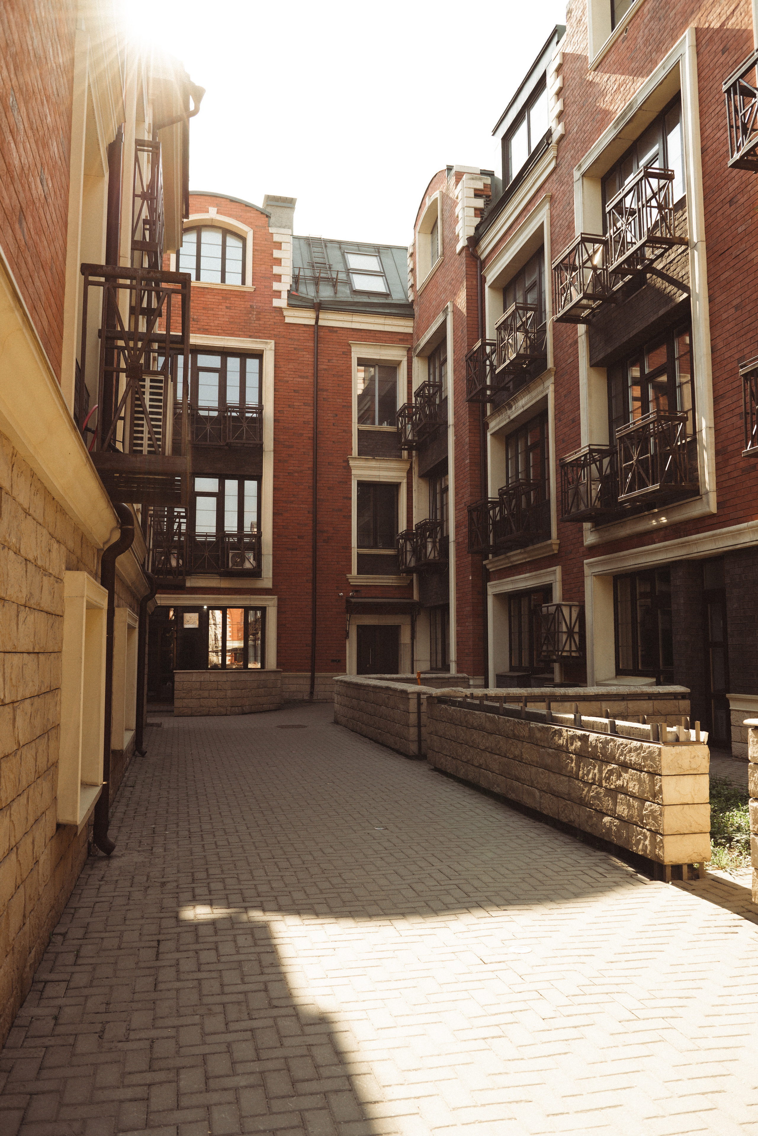 Арсен Айрапетов (контент съемка для @arsa_showroom & @arsenairapetov). Фотограф Москва Настя Профотовна. Репортажные, свадебные и контент фотосессии