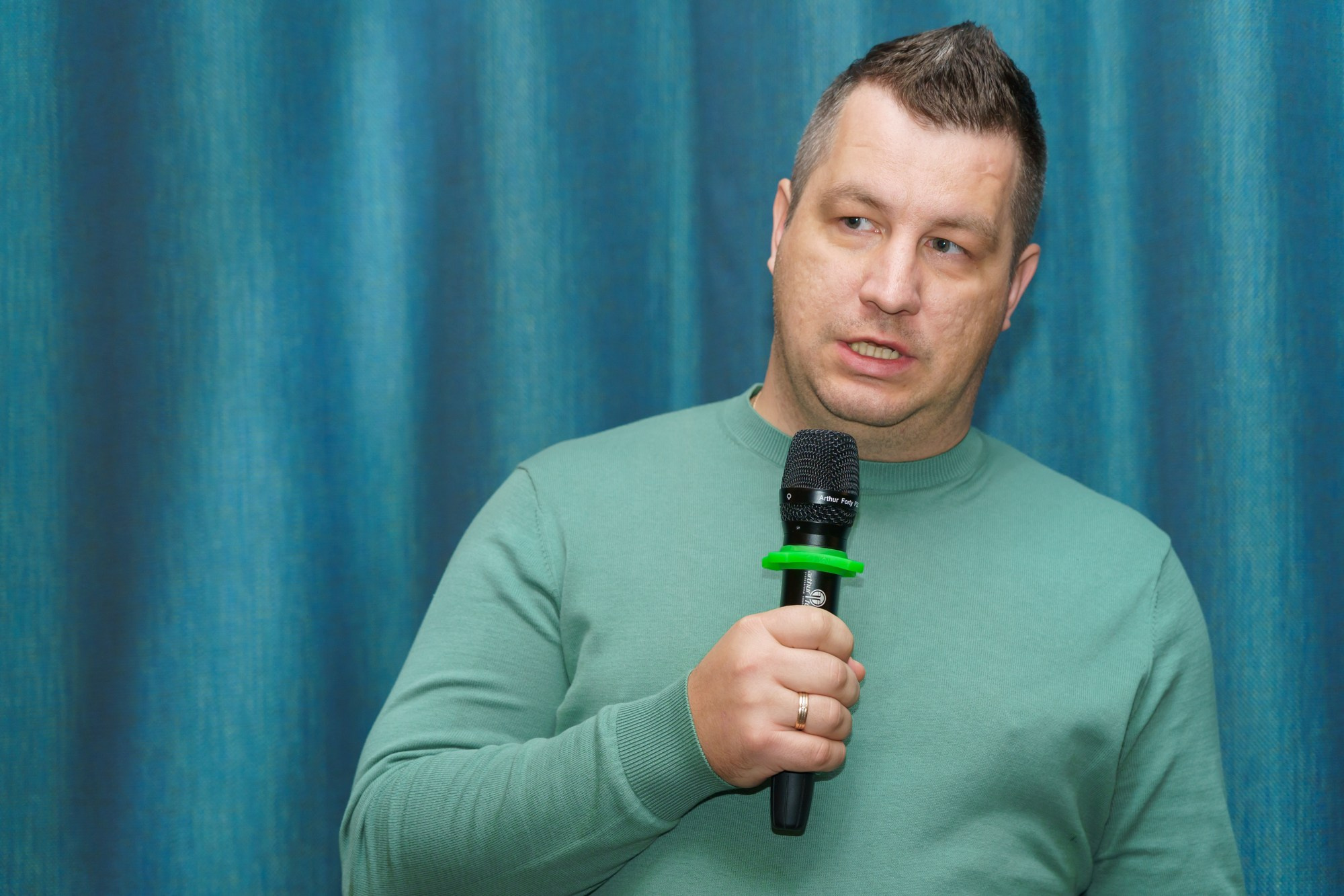 Выступление спикера. Photomantis