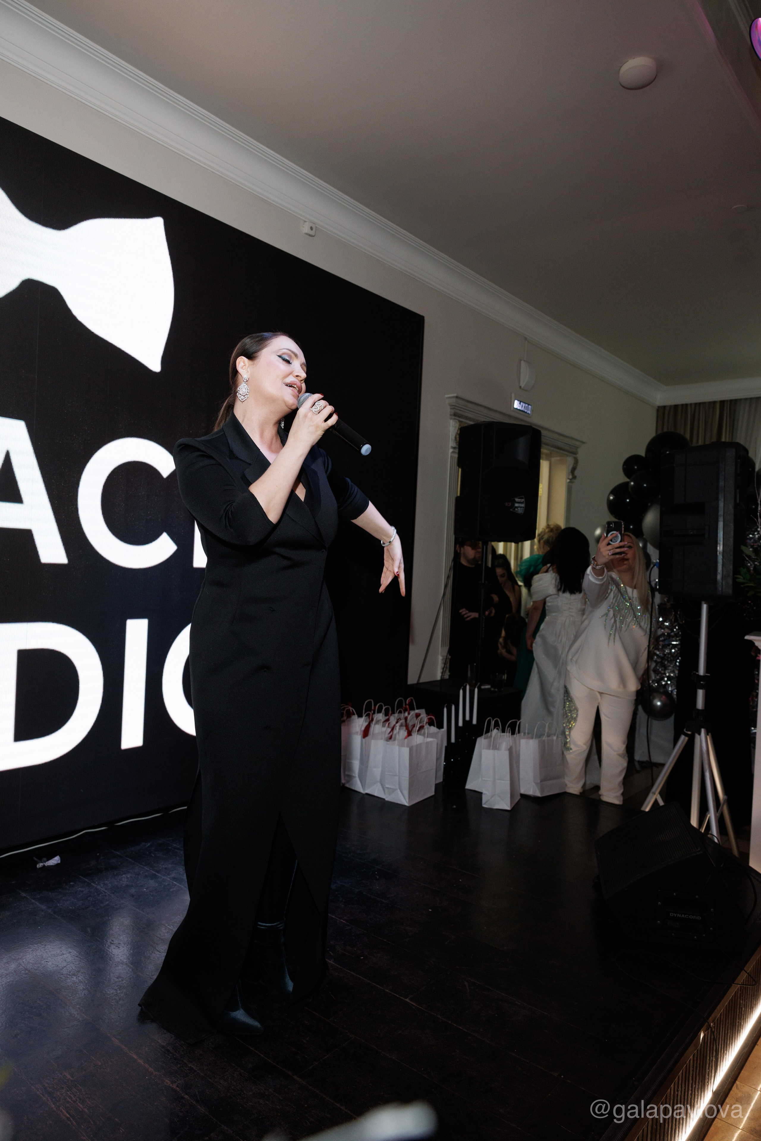 Media Brands Awards 2025. Женский и семейный фотограф в Москве Павлова Галина