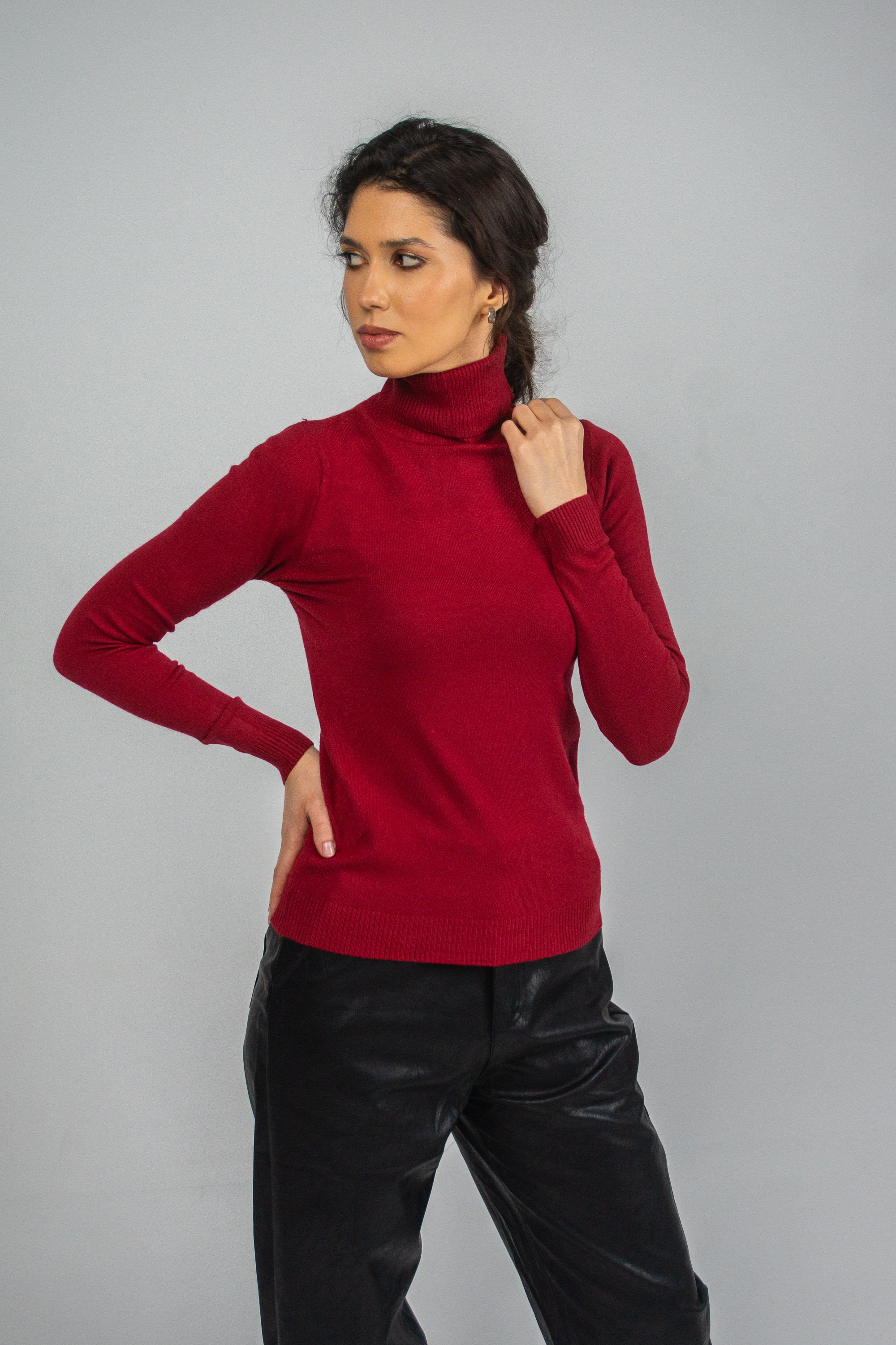 Студия (съемка для маркетплейса). Разноплановый фотограф в Москве