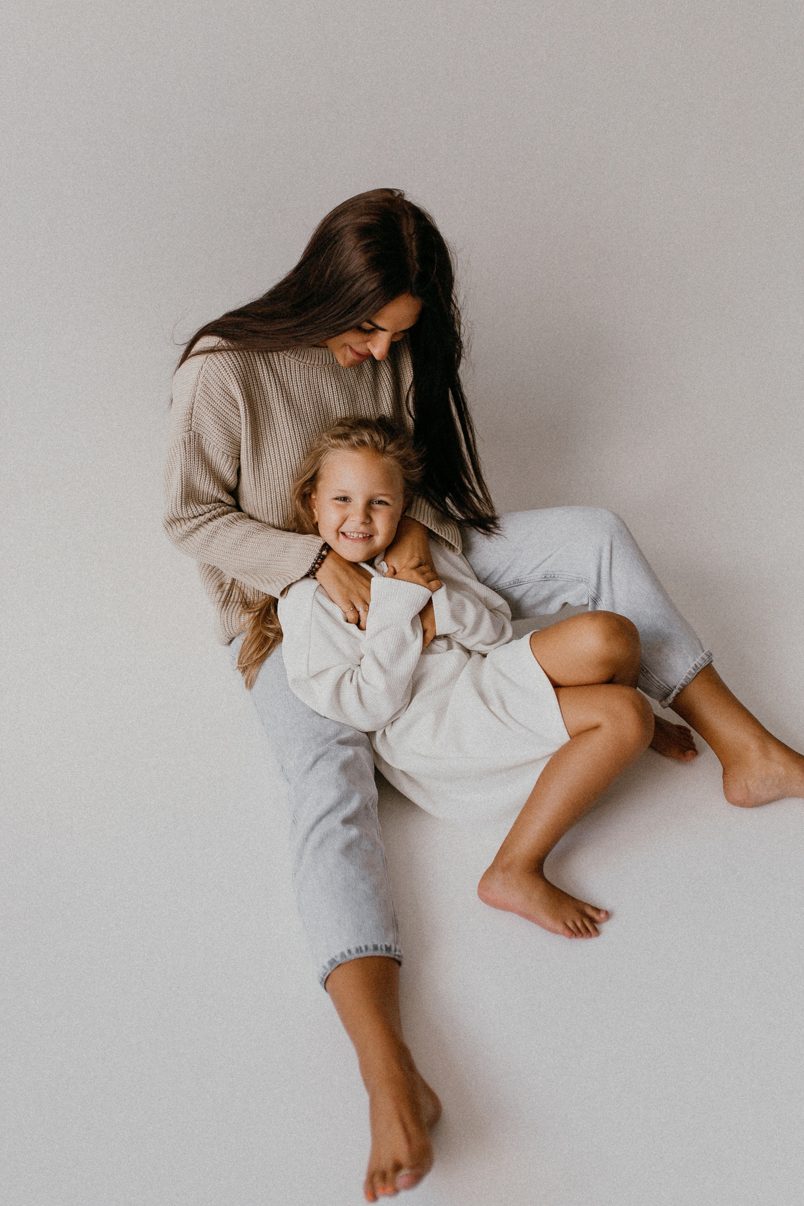 Есения и мама. Семейный фотограф Губкин/Старый Оскол