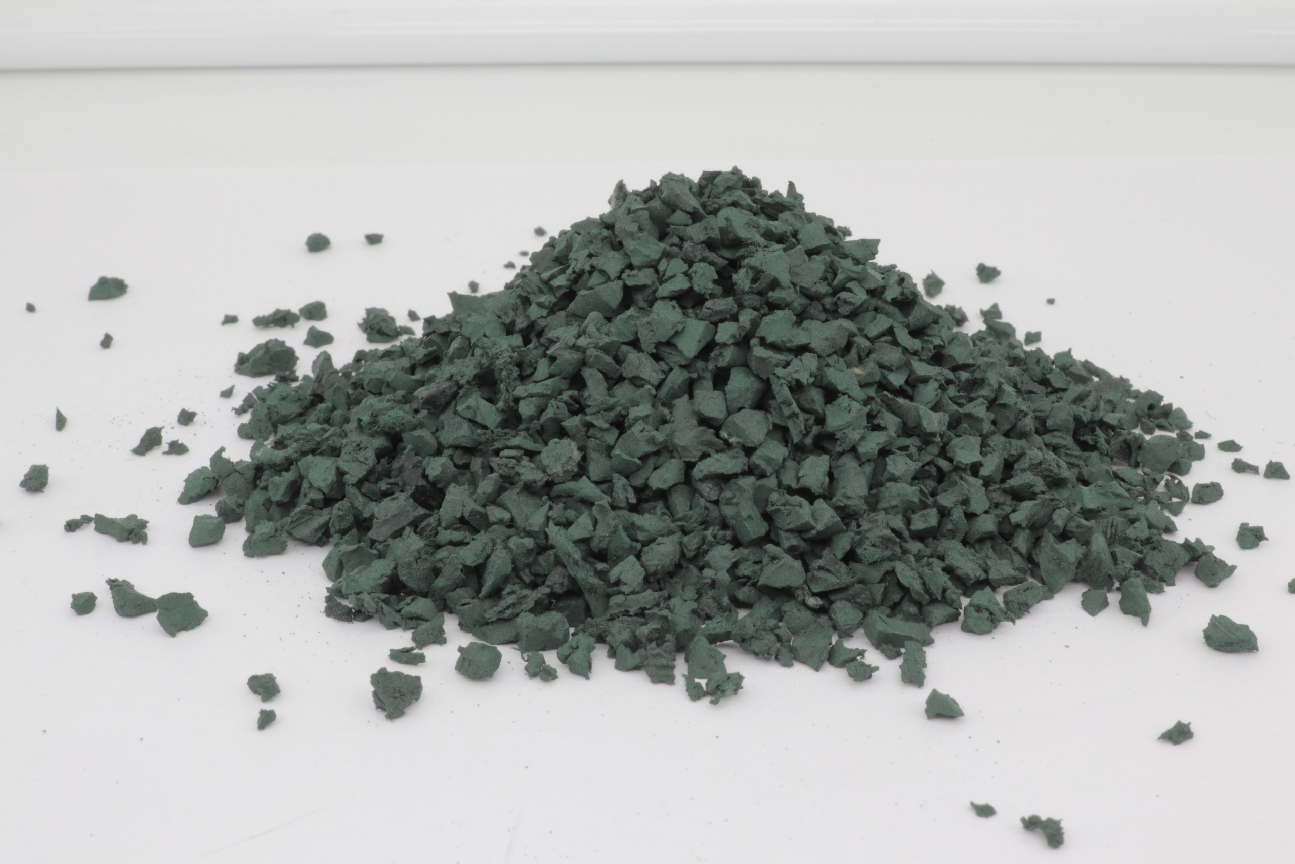 ОКРАШЕННАЯ КРОШКА. Recro