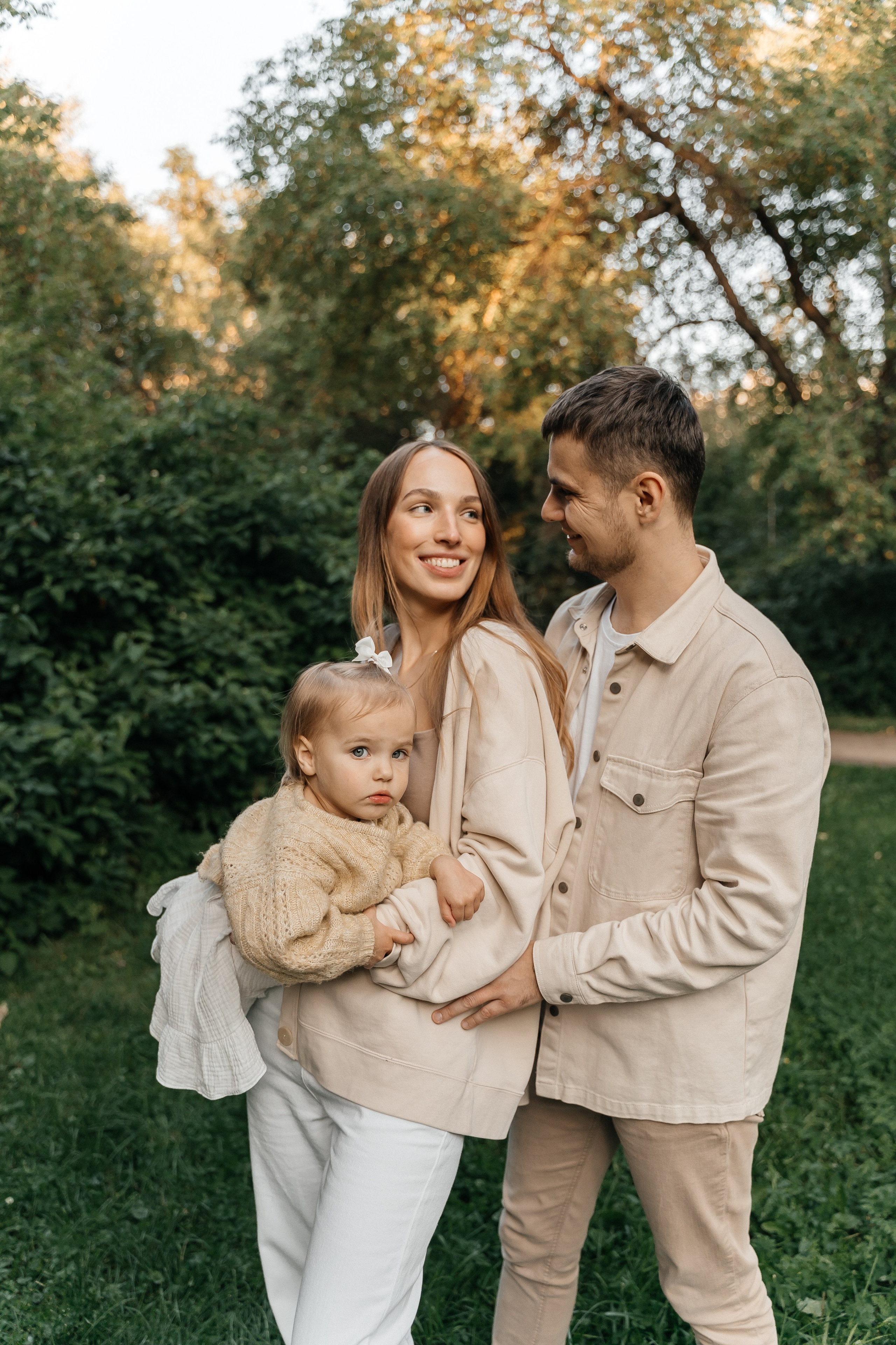 Лёша, Ксюша и Вика. Волик Мария