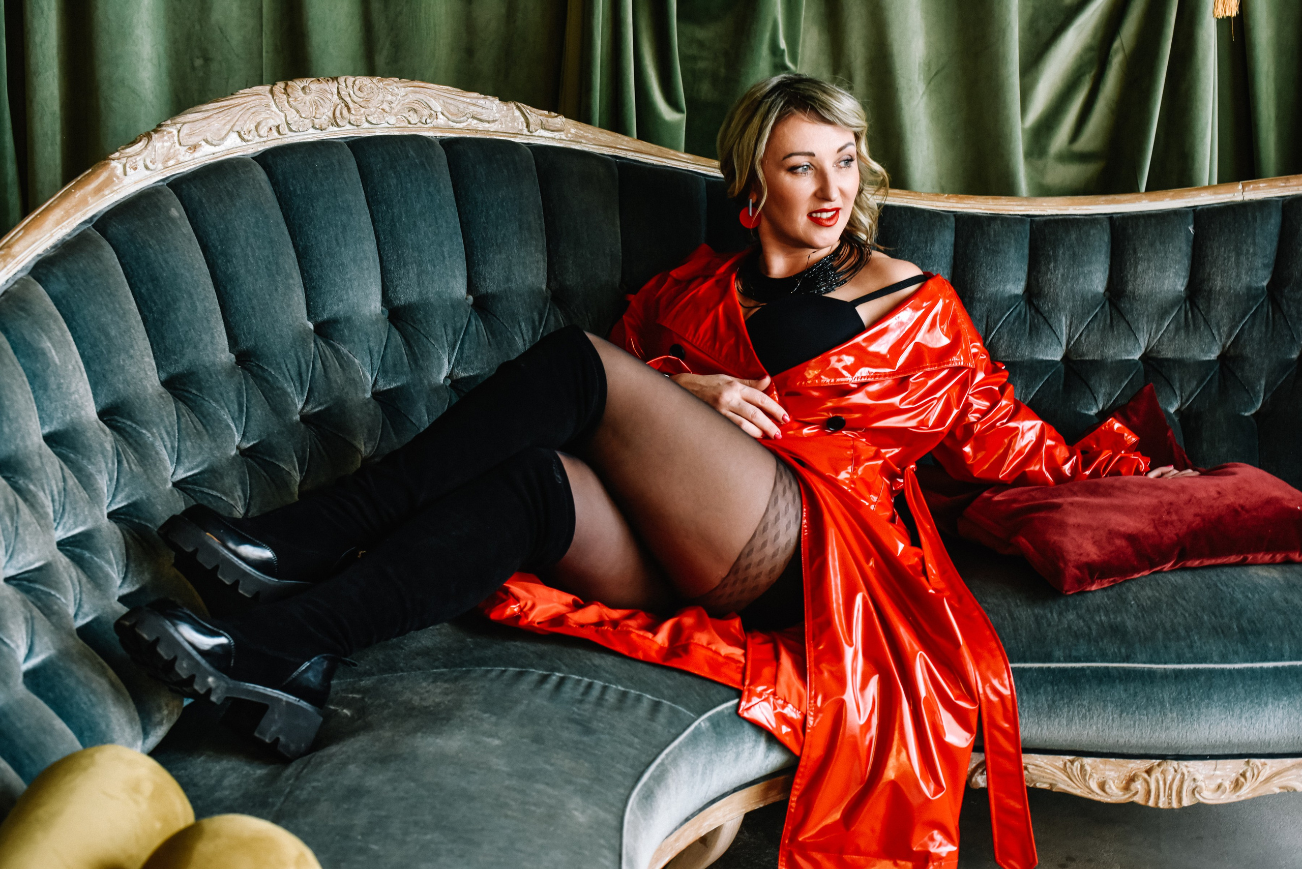 Юля и Алёна