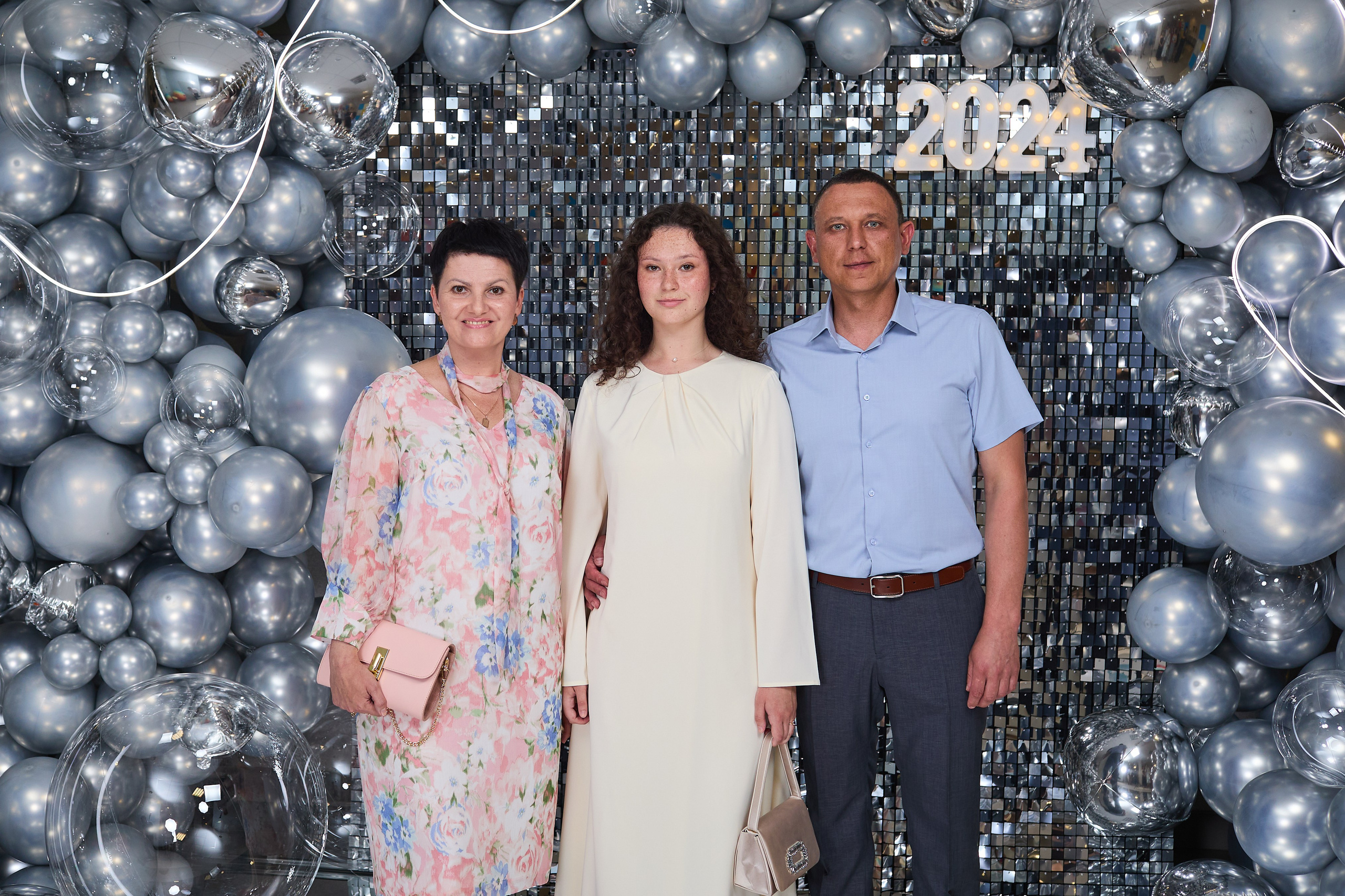 Выпускной 2024. Александр Осин — корпоративный и семейный фотограф в Москве