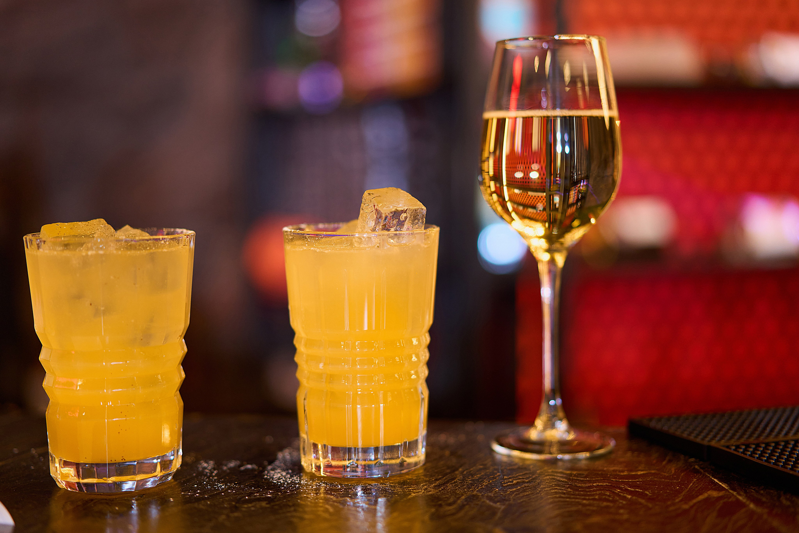 TOOMUCH LOUNGE BAR. Чумаков Алексей Фотограф|Видеограф свадебные, индивидуальные, семейные, репортаж