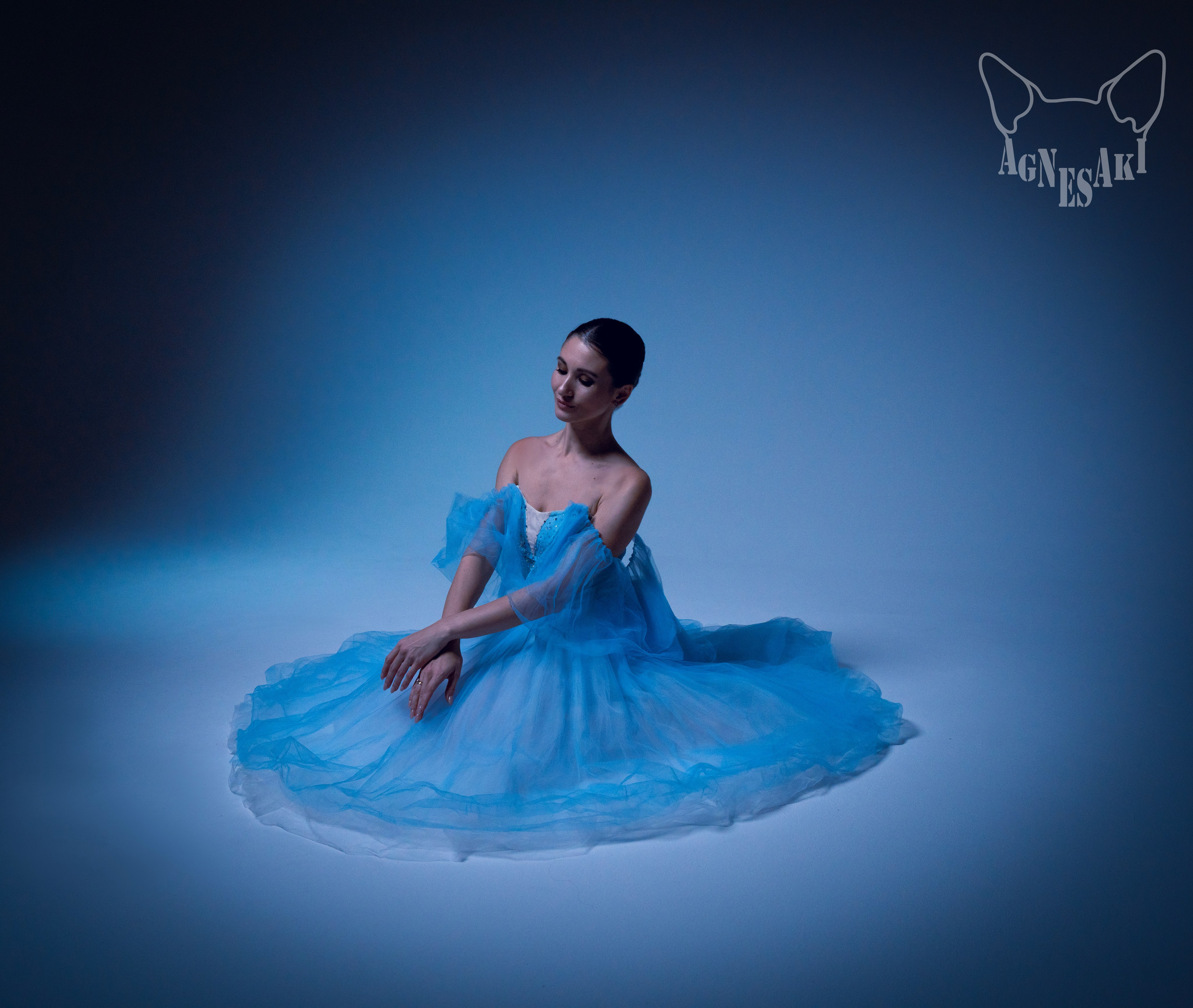 Cold. Agnes Aki  Твой НЮ фотограф в Москве