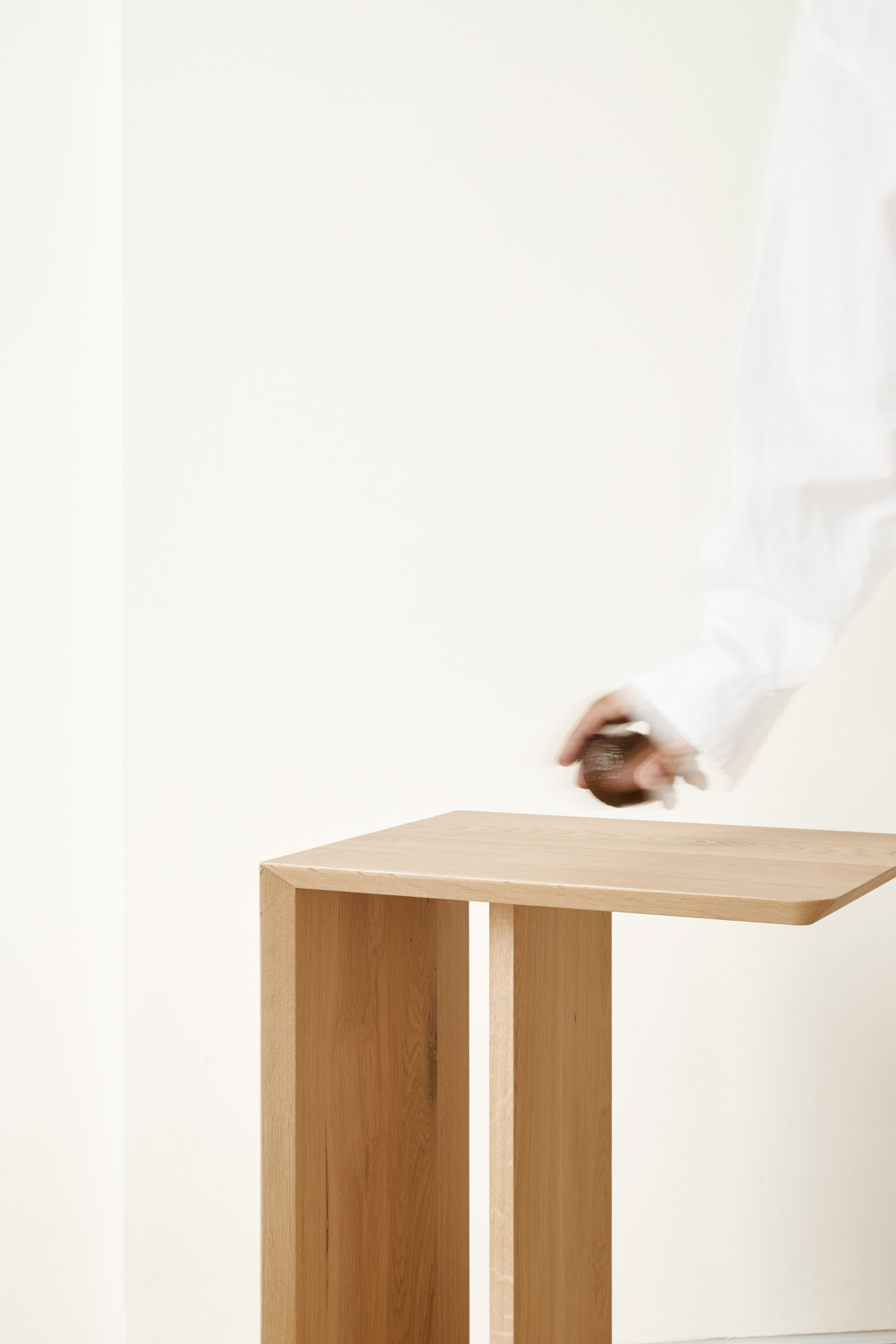 STOL_KANSO. SHONGIN SERGEI