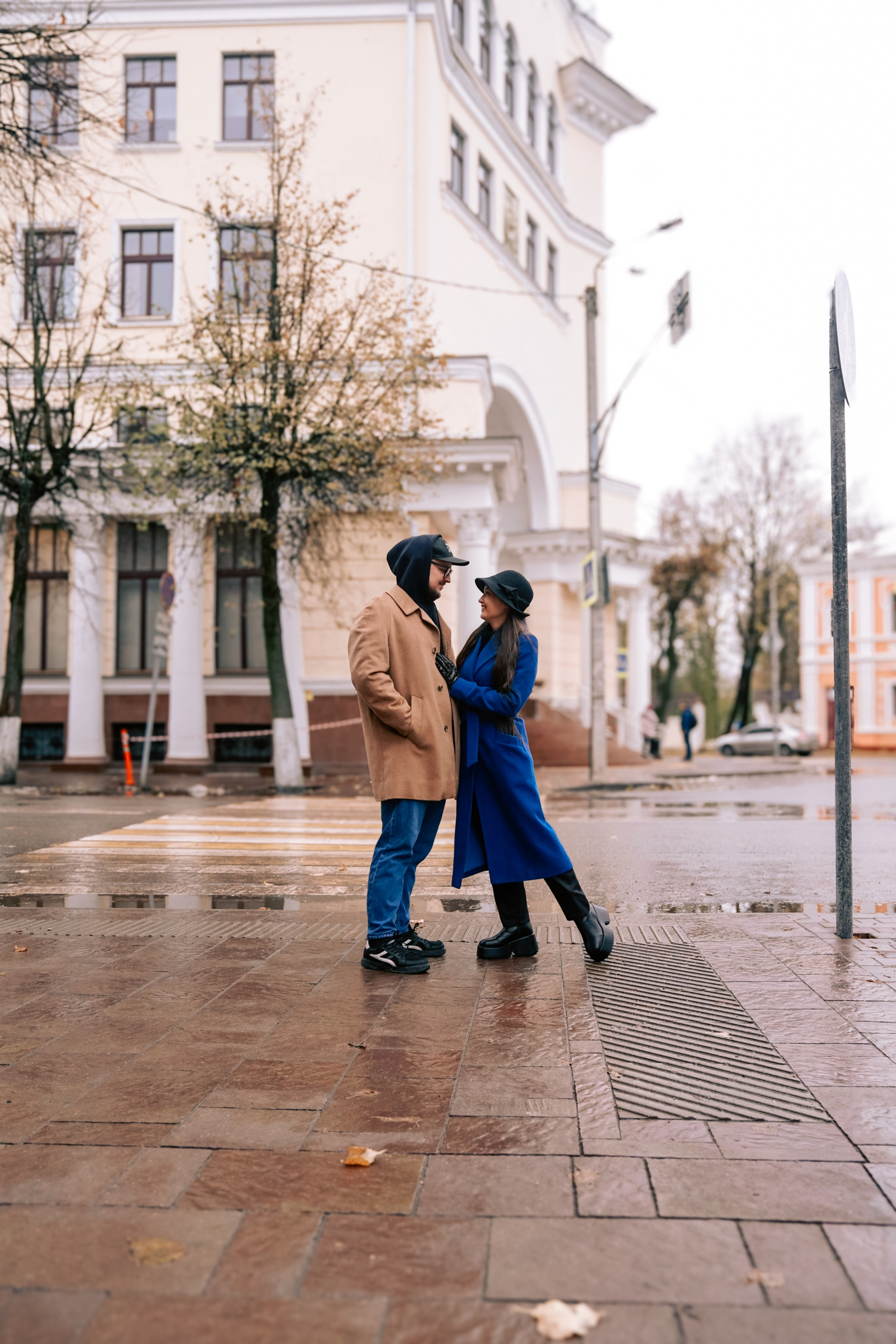 История любви в Смоленске, Love story