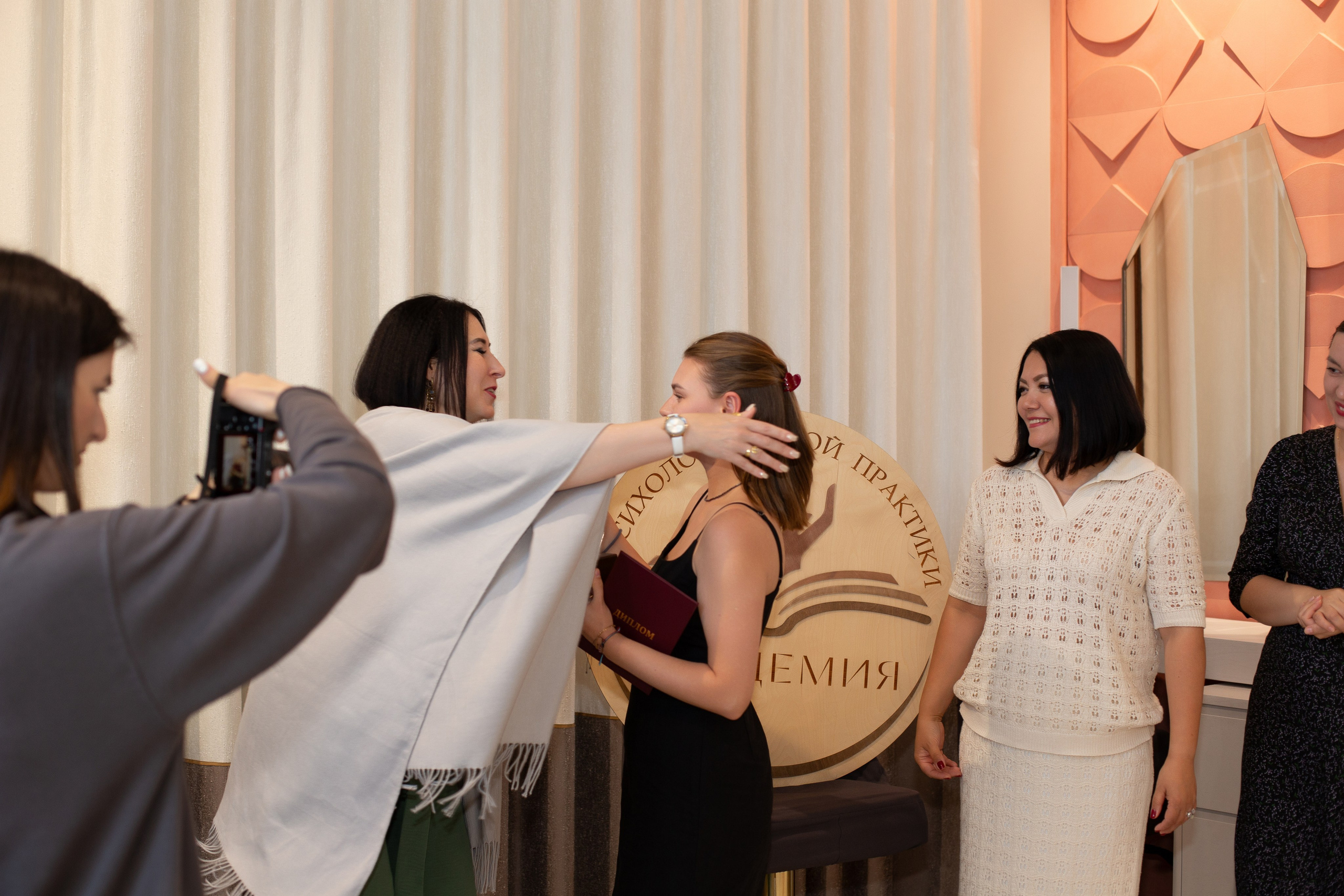 Выпускной курса психологов. Ирина Квасова | Фотограф в стиле VOGUE | Тюмень
