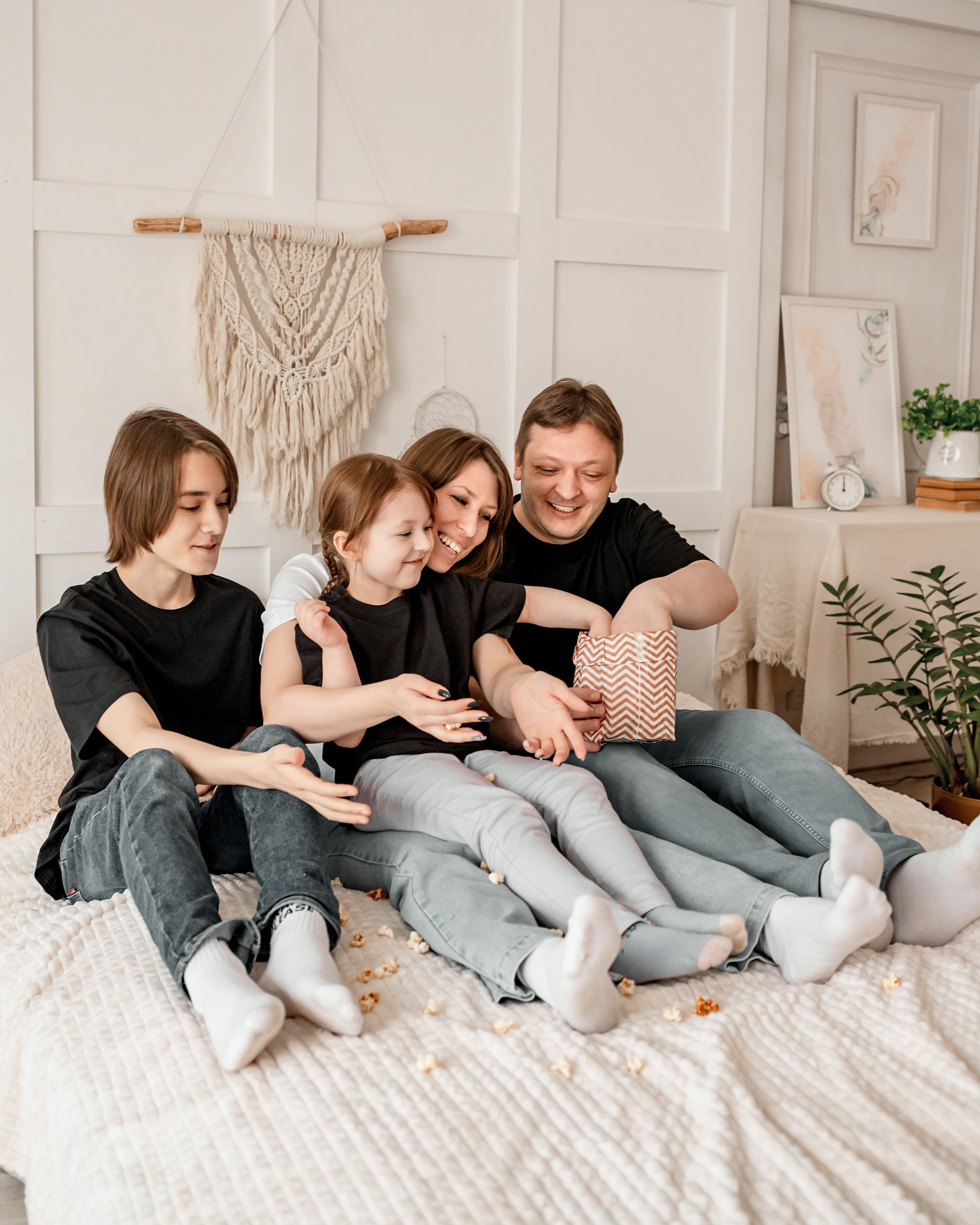 Студийные семейные фотосъемки