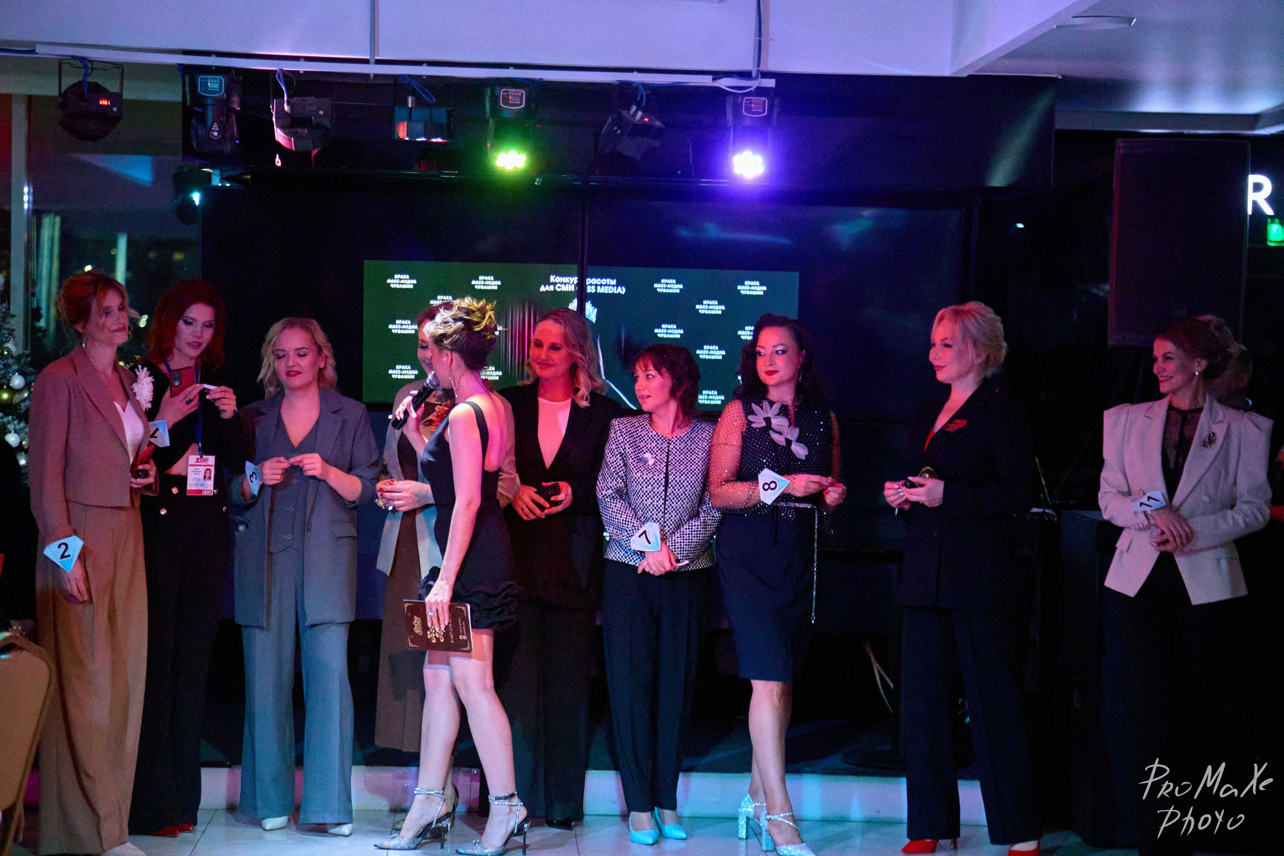 Зал КРАСА МАСС-МЕДИА ЧУВАШИИ. Владимир Суздалов (ProMaXe) — Портретный фотограф, тематические фотосессии в Чебоксарах