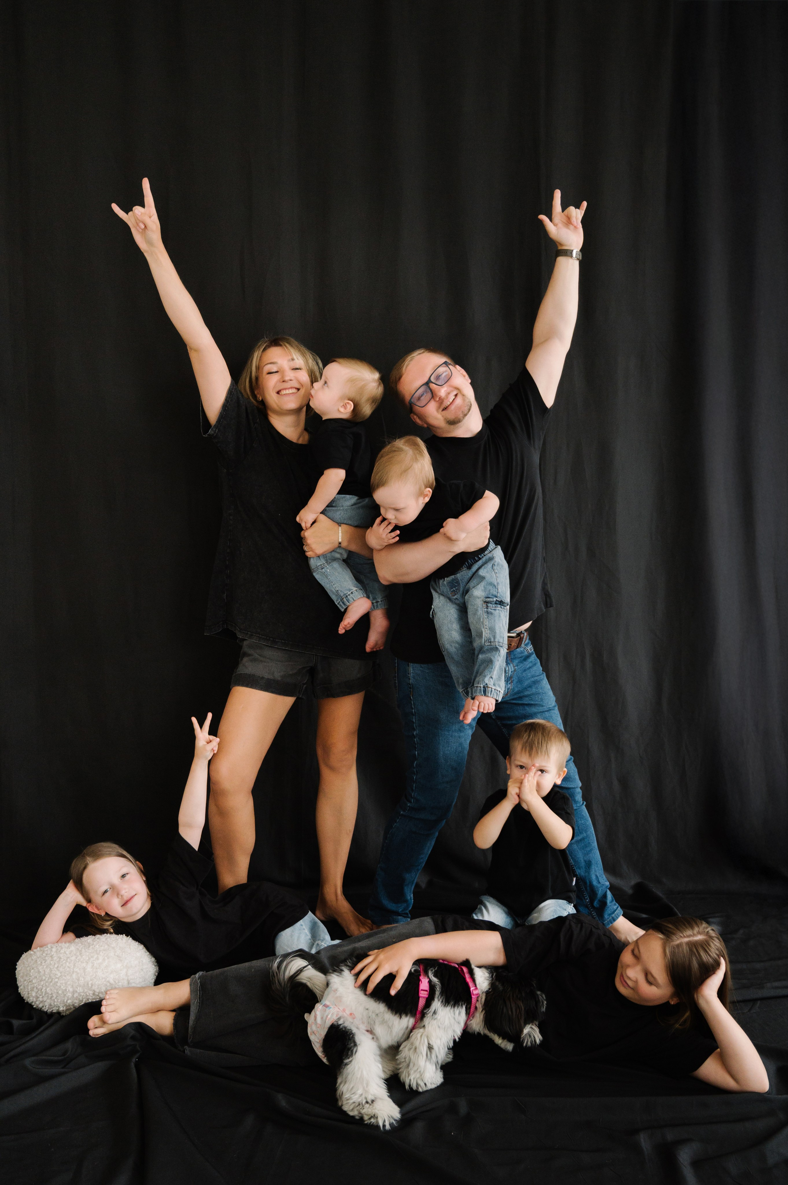 Алина. Профессиональный фотограф беременности в СПБ. Стильные фотосессии беременности в стиле минимализм и классическая фотография