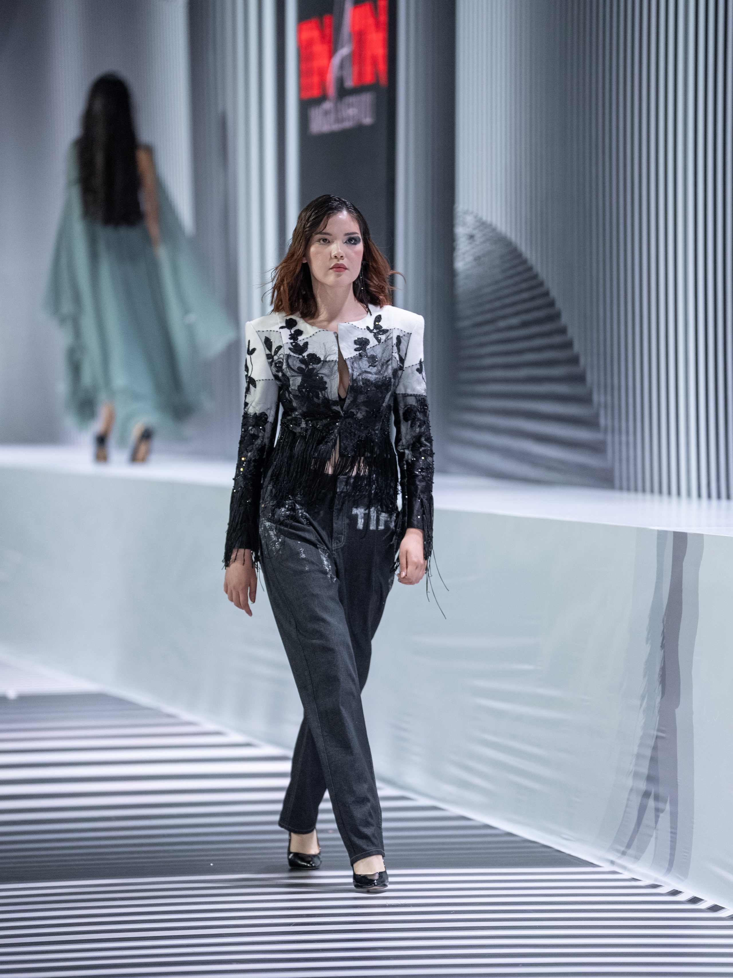 TINATIN (Tinatin Magalashvili, Грузия). Сайт Алматинского НЮ АРТ, будуар и фэшн фотографа Дениса Карпенко